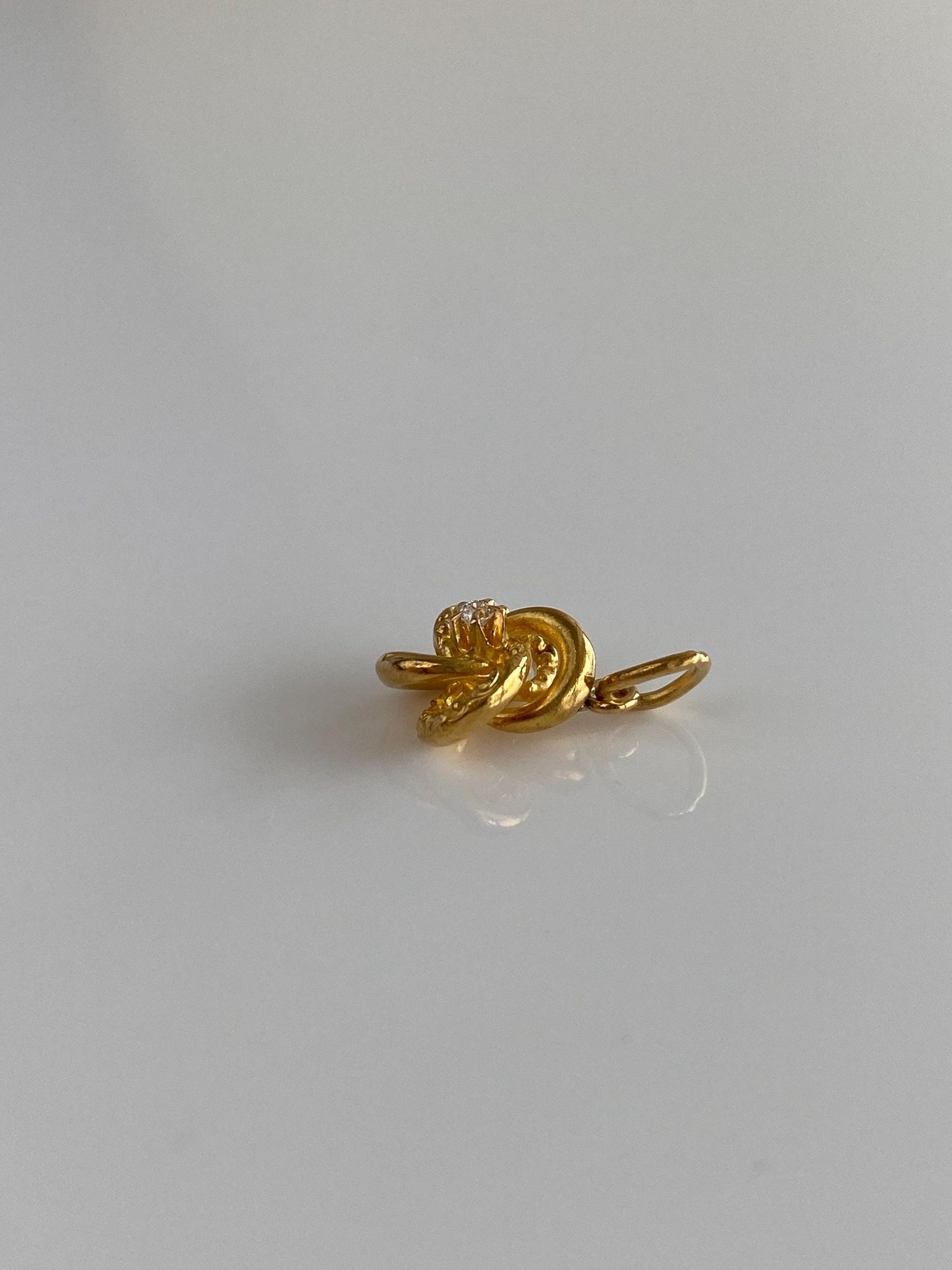 Vintage Solid 22k Yellow Gold Diamond Textured Knot Charm