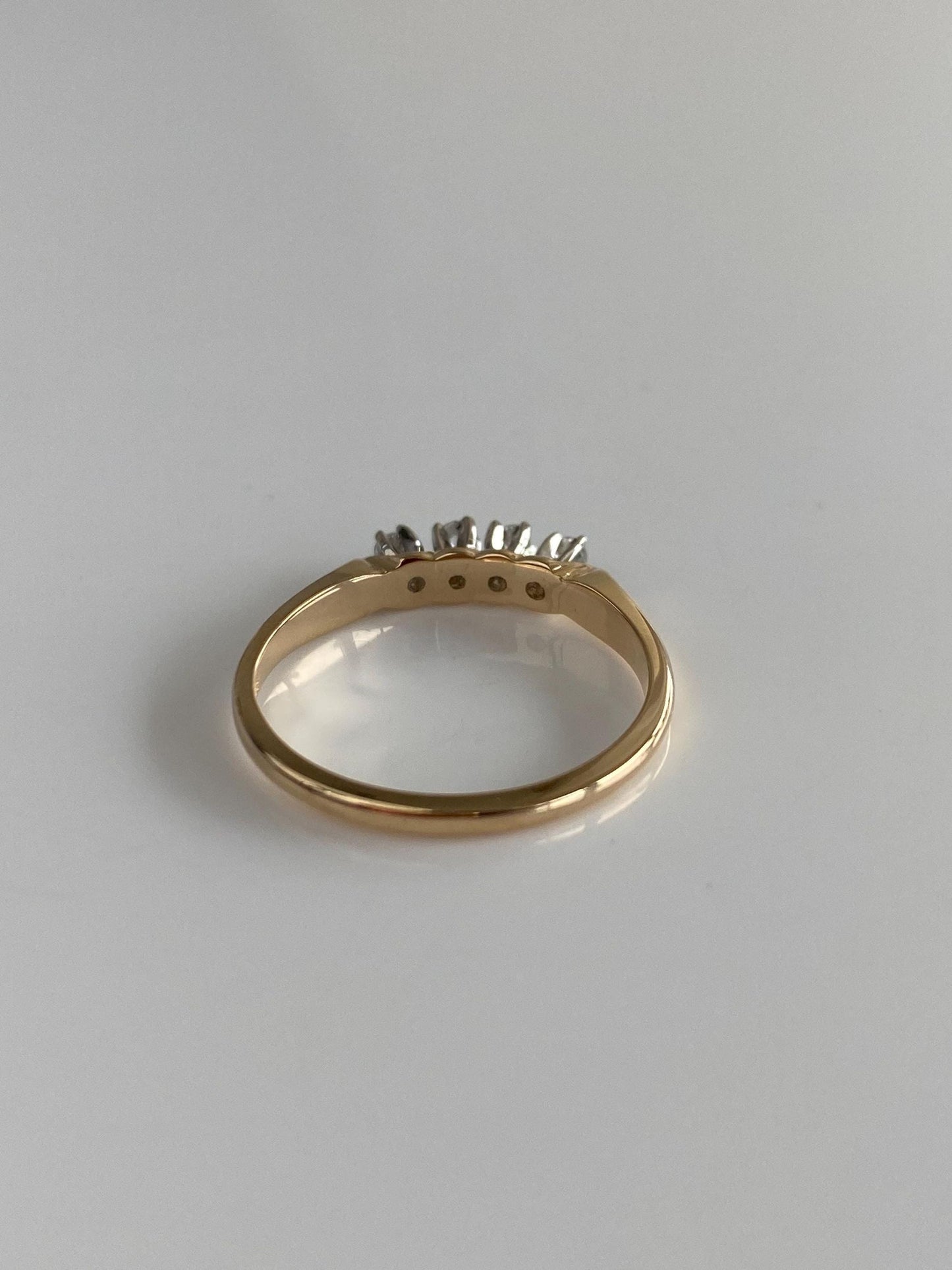 Vintage Solid 14k White & Yellow Gold Diamond Row Ring - Size 6.5