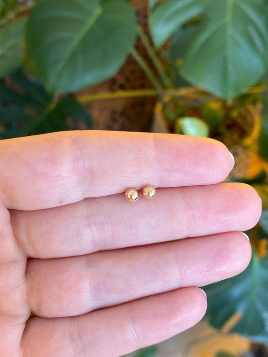 Vintage 10k Yellow Gold Ball Stud Earrings