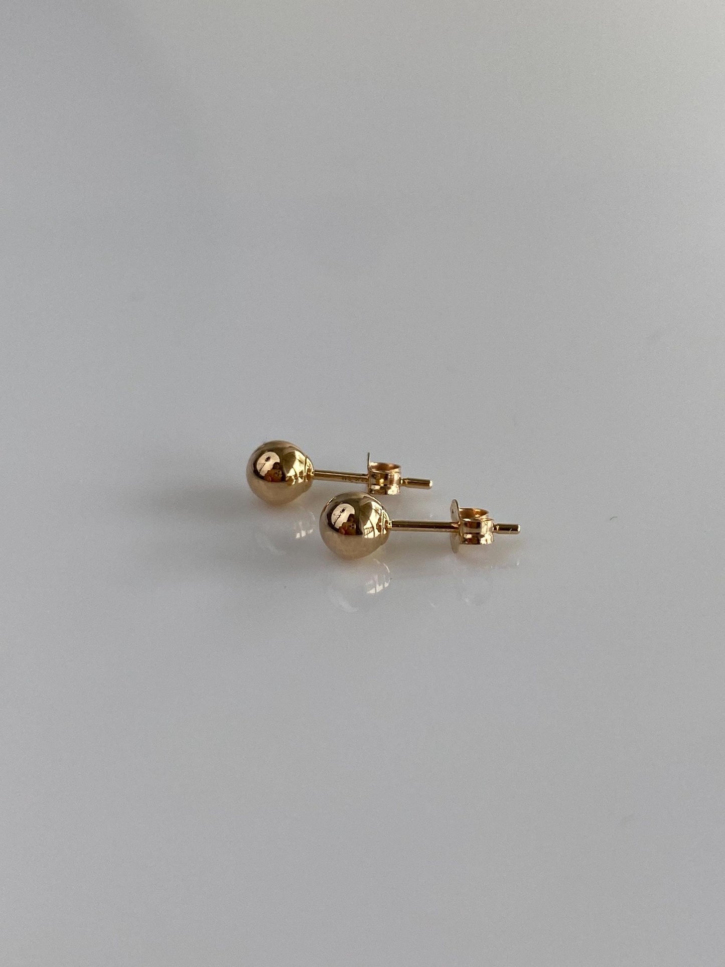 Vintage 10k Yellow Gold Ball Stud Earrings
