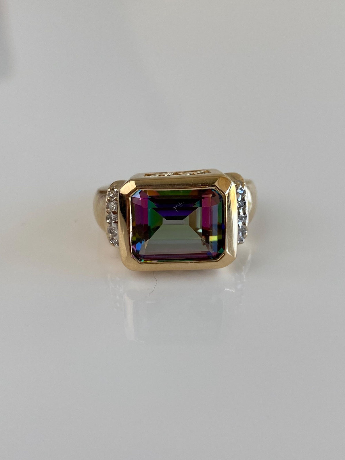 Vintage Solid 14k White & Yellow Gold Diamond Mystic Topaz Ring - Size 7.75