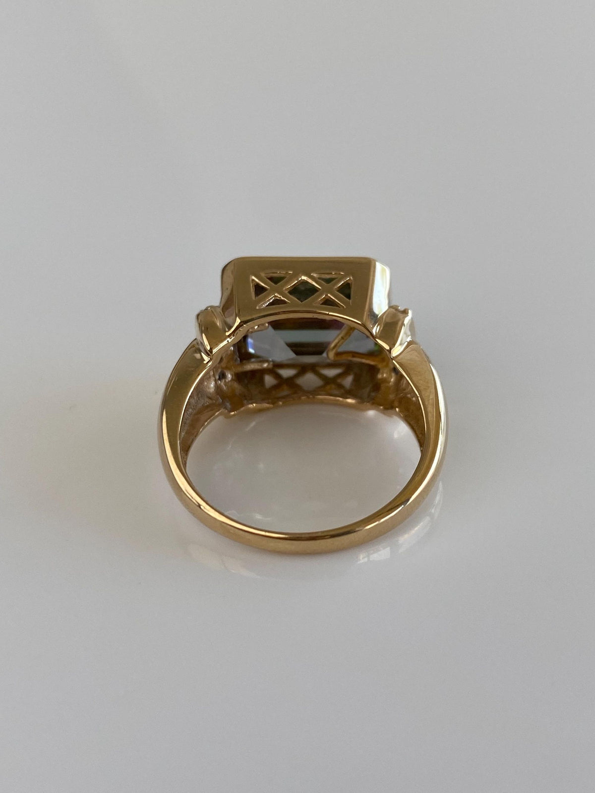 Vintage Solid 14k White & Yellow Gold Diamond Mystic Topaz Ring - Size 7.75