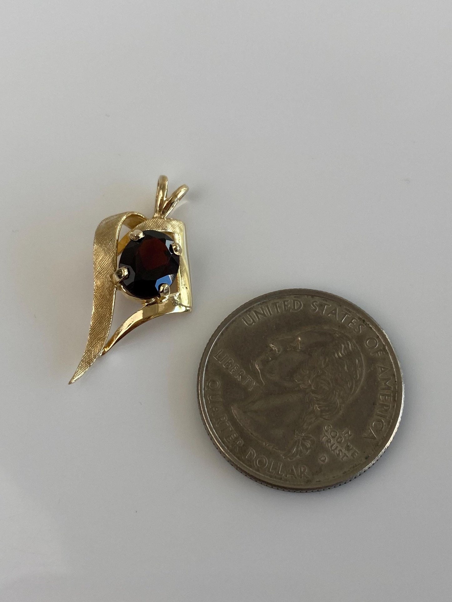 Vintage Solid 14k Yellow Gold Garnet Charm