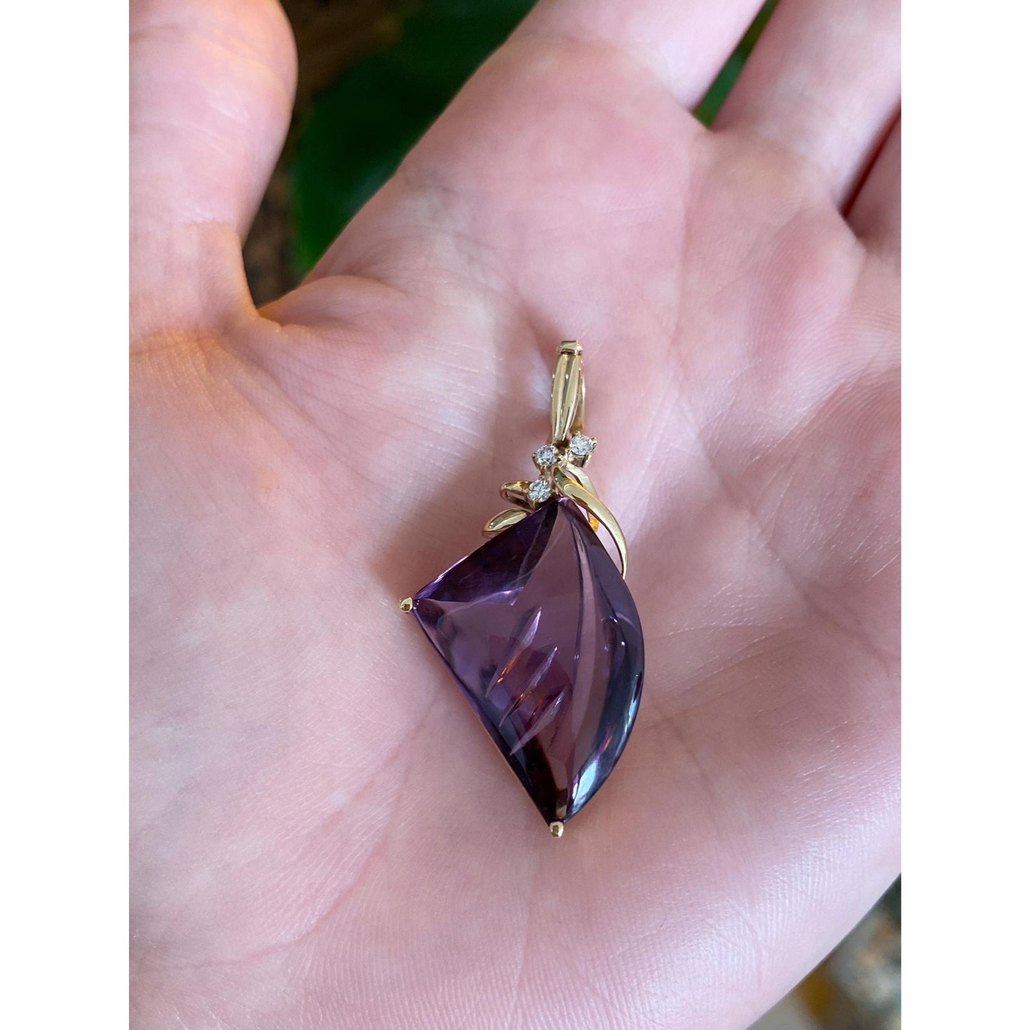 Vintage Solid 14k Yellow Gold Diamond Amethyst Charm