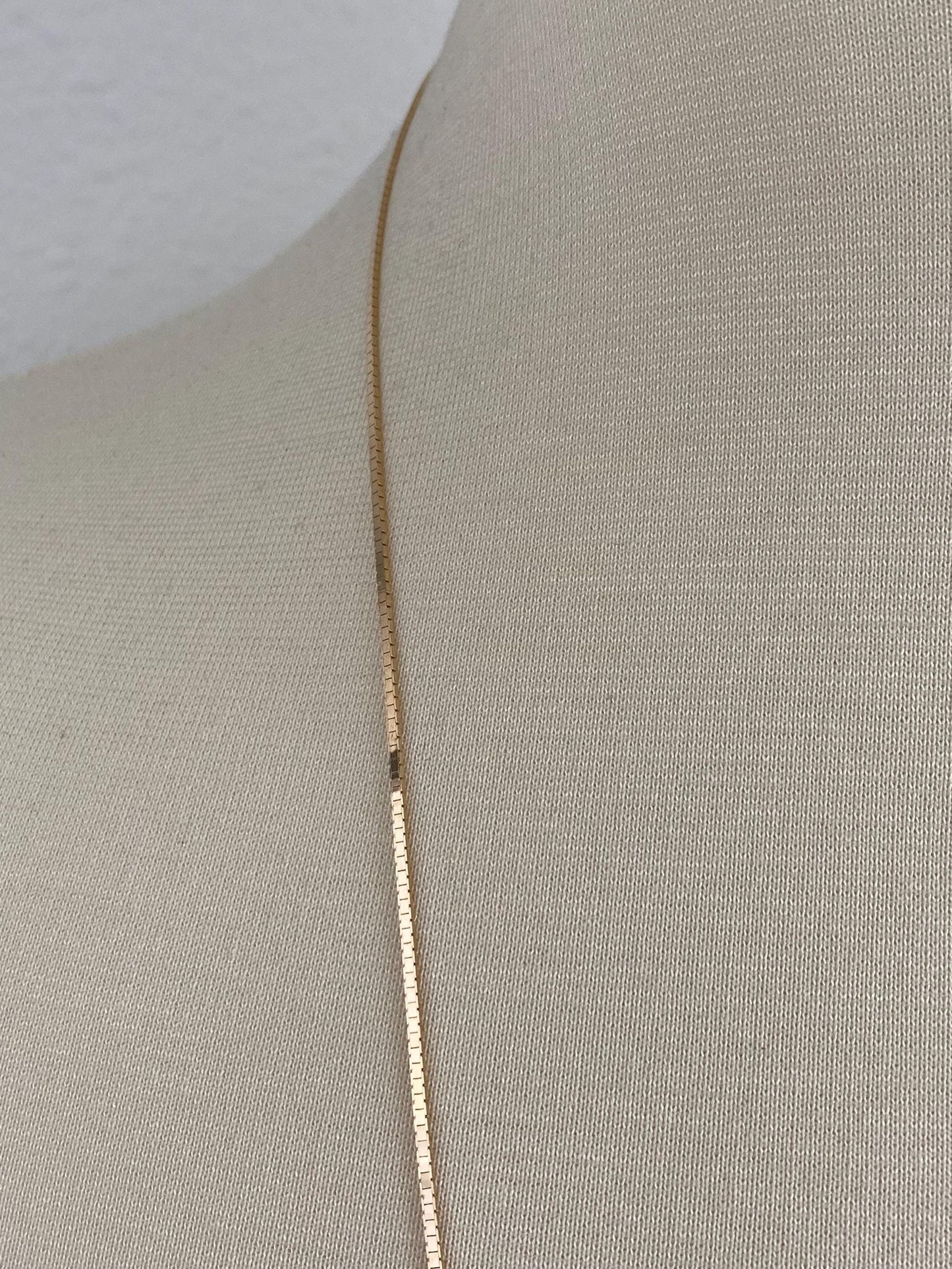 Vintage Solid 14k Yellow Gold Flat Box Chain Necklace - 30 inches
