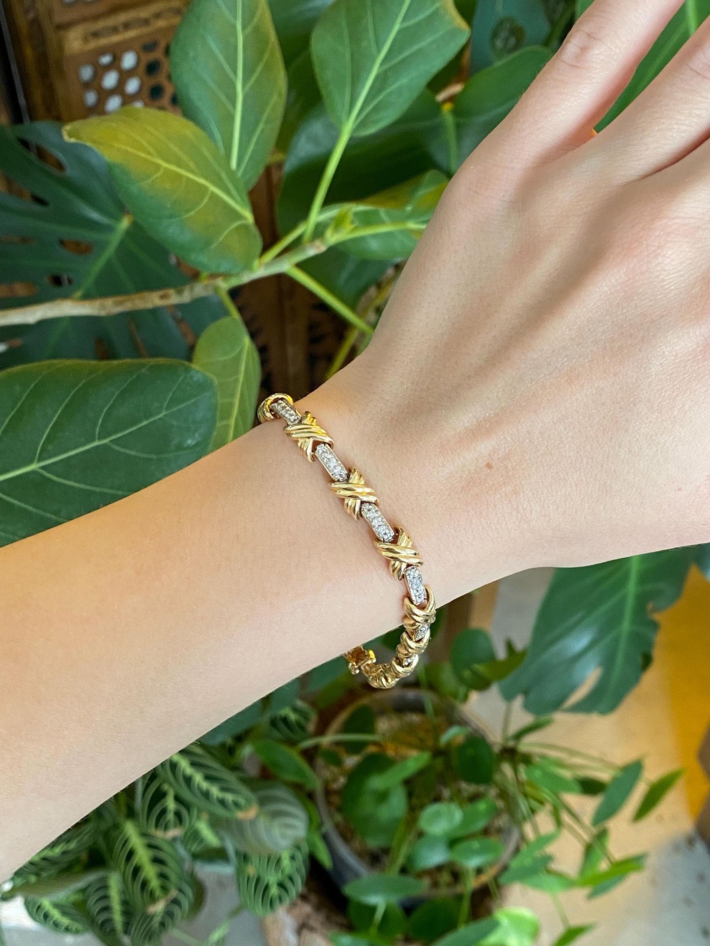 Vintage Solid 14k White & Yellow Gold Diamond X Link Bracelet - 7.5 Inches