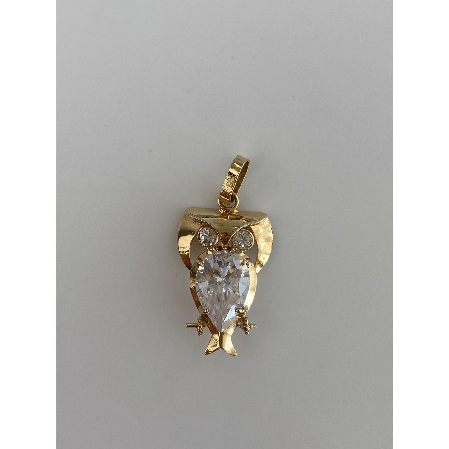 Vintage Solid 18k Yellow Gold Clear Cubic Zirconia Owl Charm