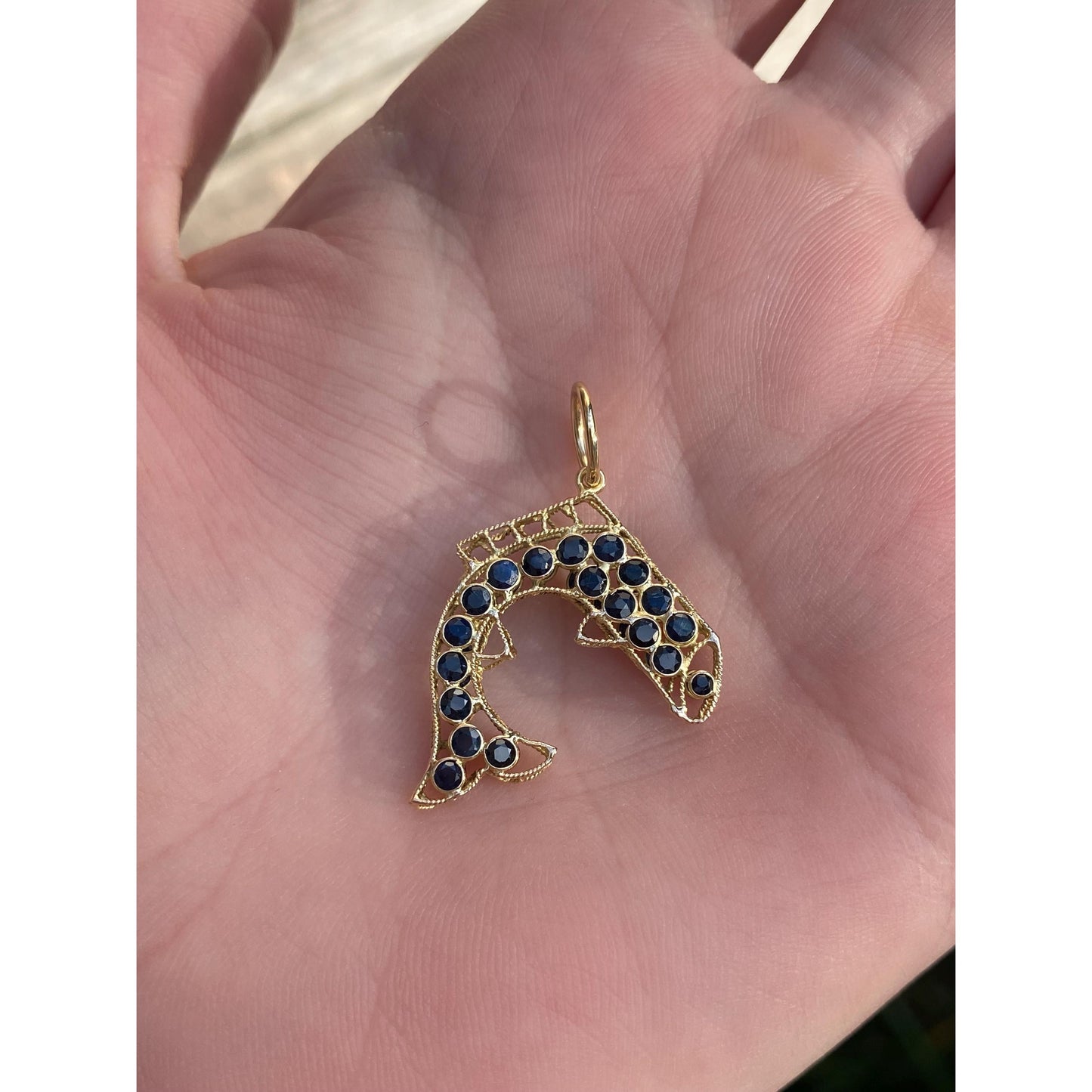 Vintage Solid 18k Yellow Gold Blue Spinel Fish Charm