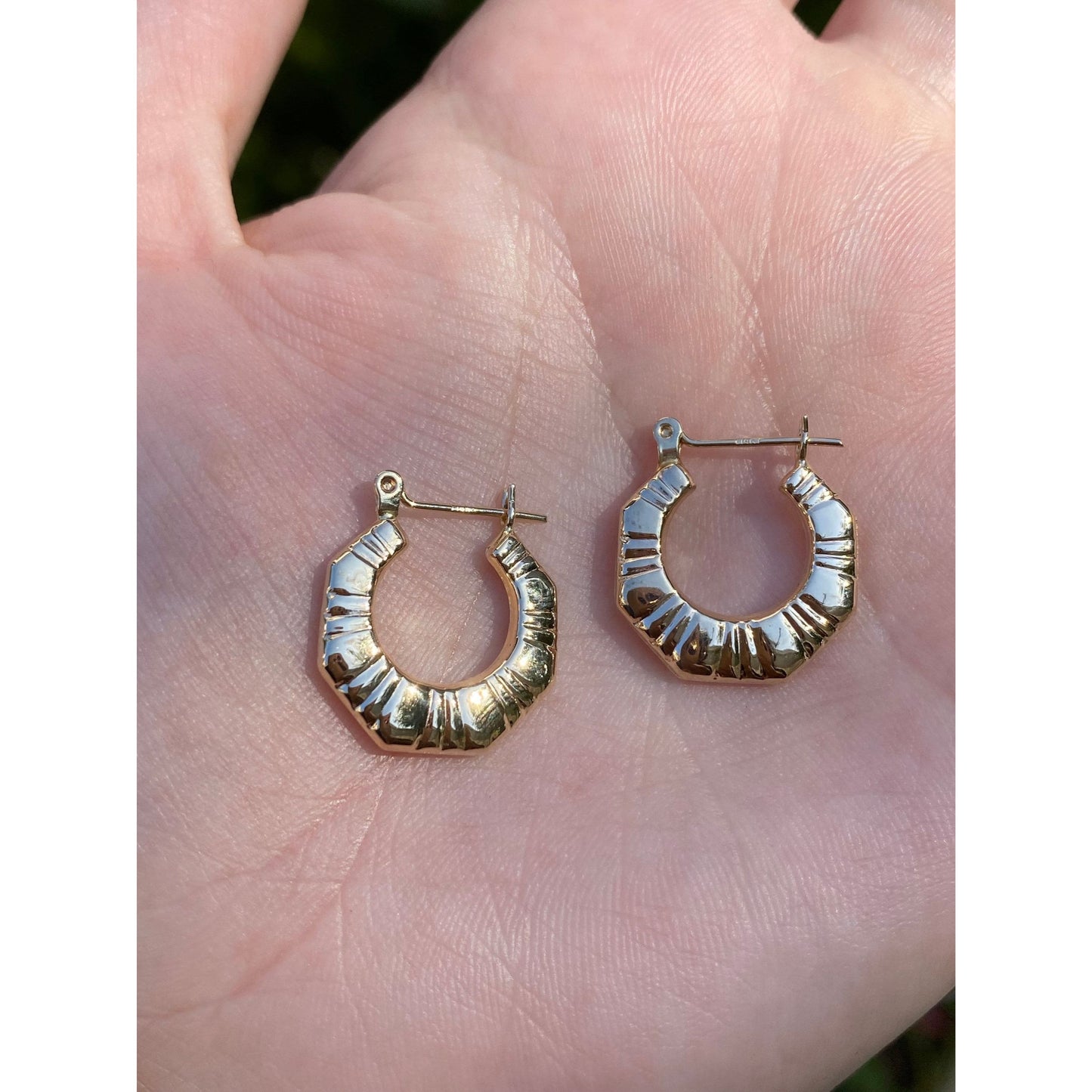 Vintage 14k Yellow Gold Textured Hoop Earrings