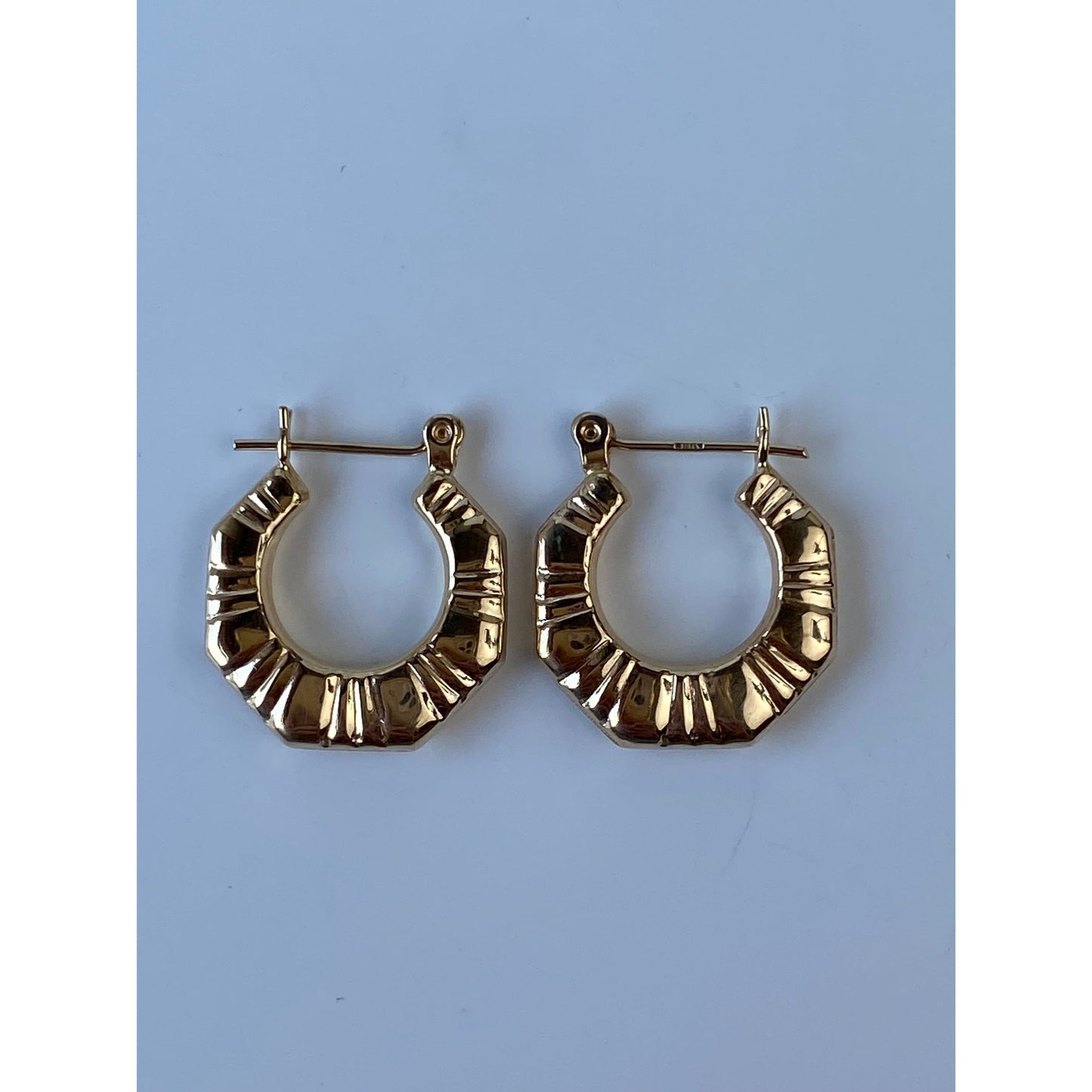Vintage 14k Yellow Gold Textured Hoop Earrings
