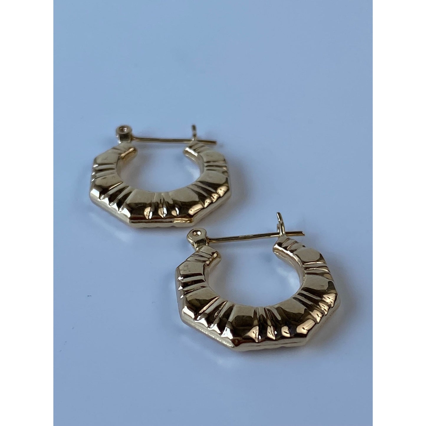 Vintage 14k Yellow Gold Textured Hoop Earrings