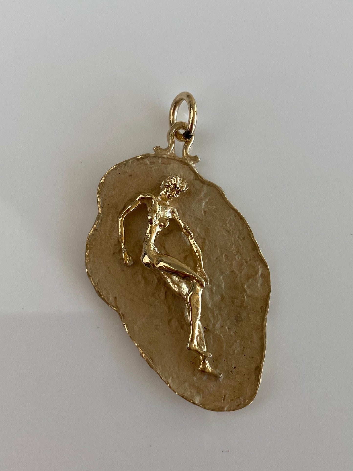 Vintage Solid 14k Yellow Gold Abstract Lady Charm