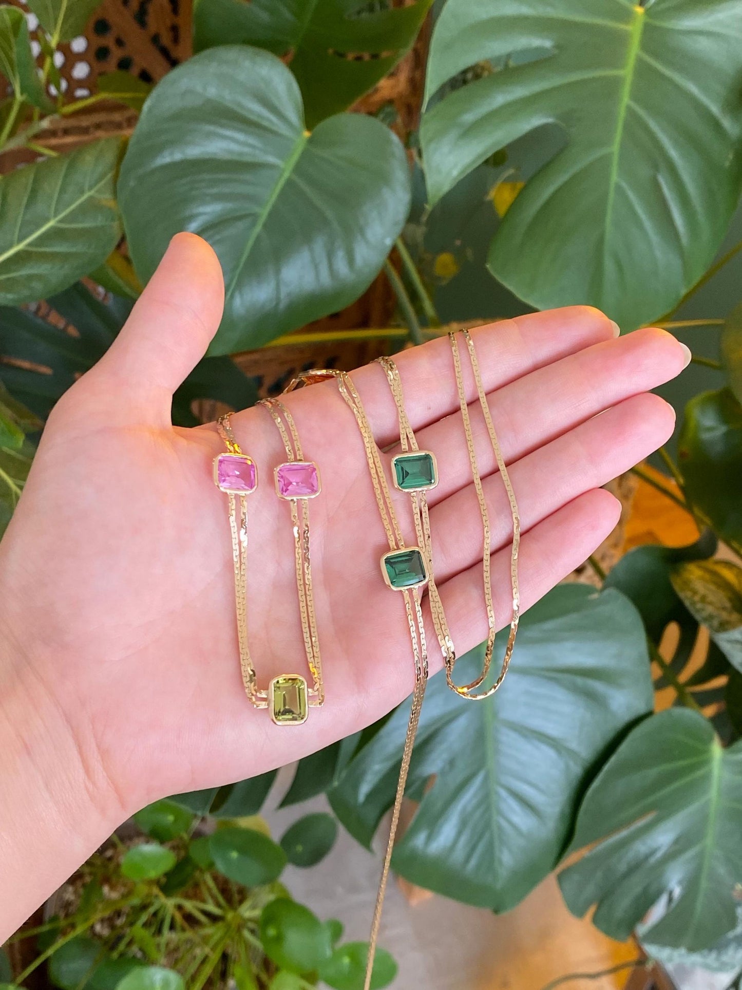 Vintage Solid 14k Yellow Gold Light & Dark Green Spinel Yellow and Pink Sapphire C Link Chain Necklace - 31.5 inches