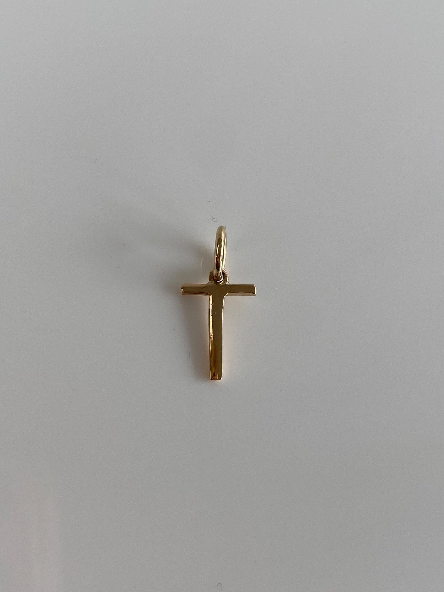 Vintage Solid 14k Yellow Gold Initial 'T' Charm
