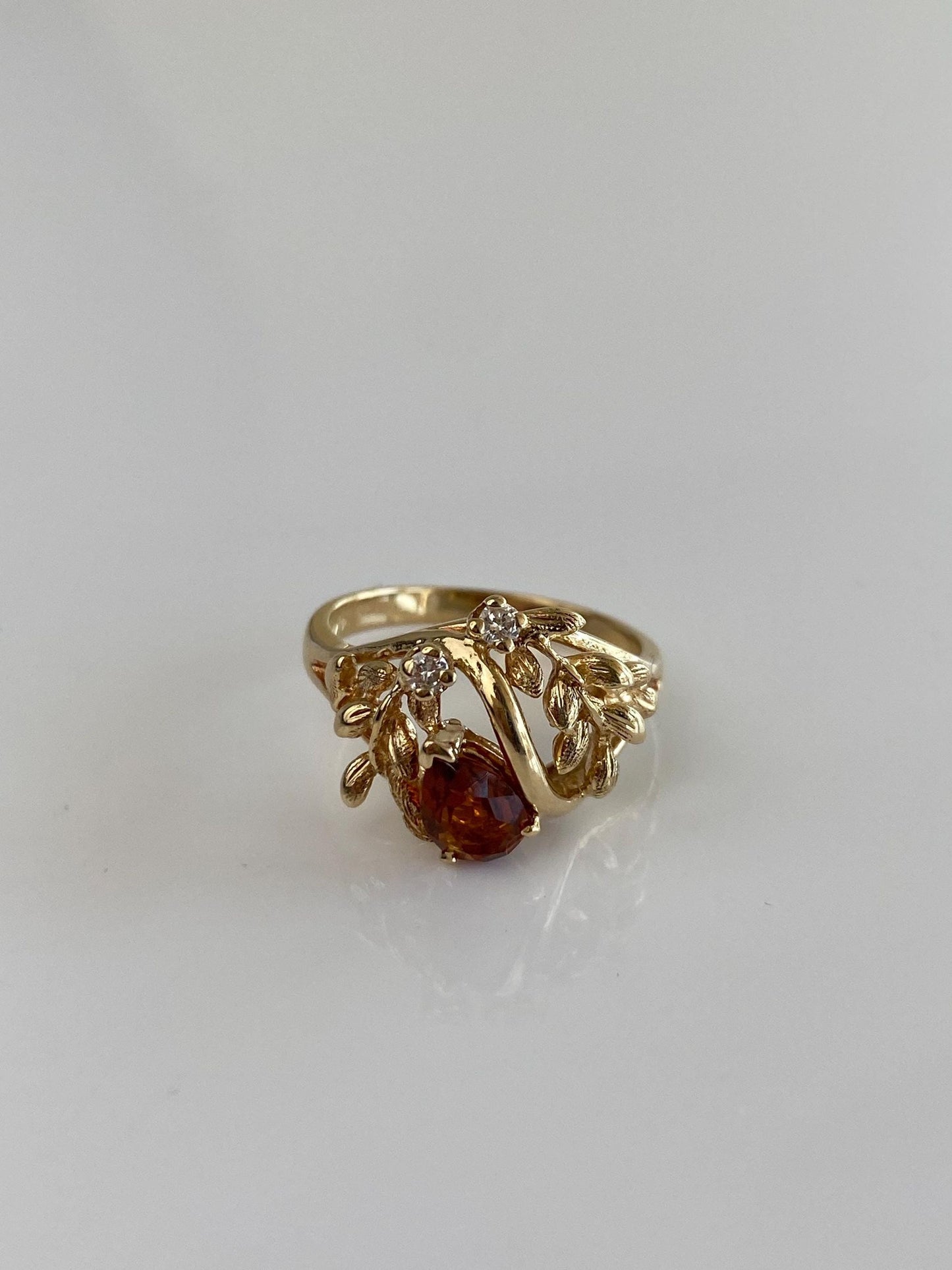 Vintage Solid 14k Yellow Gold Citrine Diamonds Wheat Design Ring - Size 6