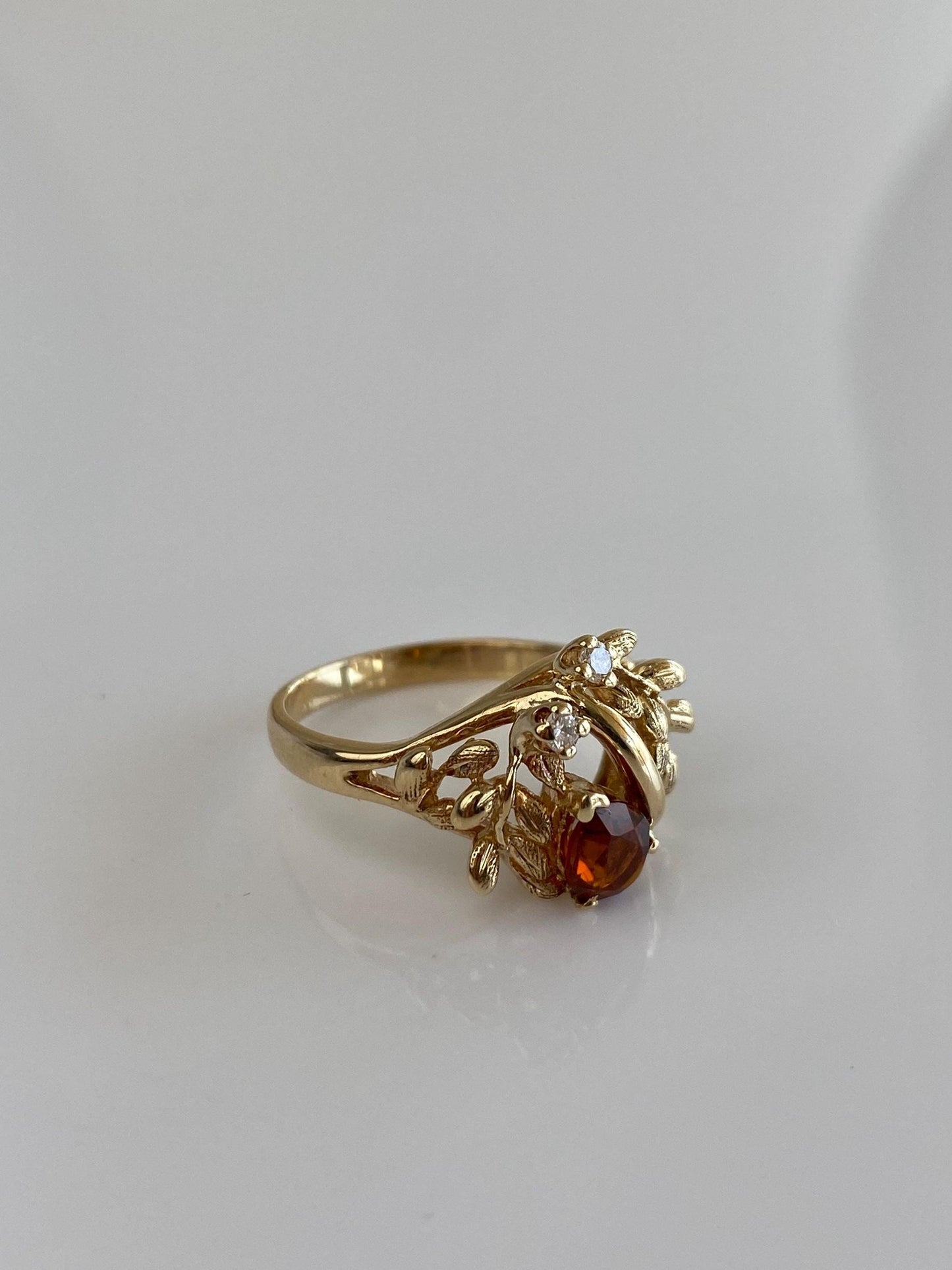Vintage Solid 14k Yellow Gold Citrine Diamonds Wheat Design Ring - Size 6