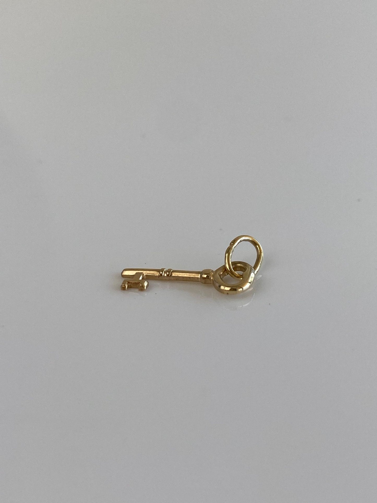Vintage 10k Yellow Gold Heart Skeleton Key Charm