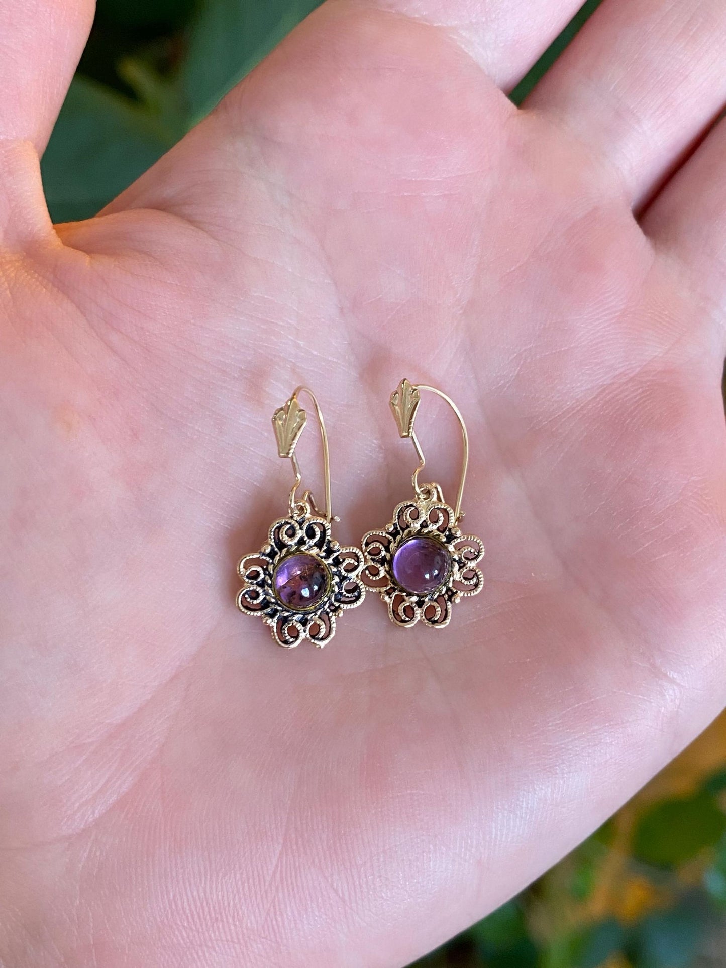 Vintage Solid 14k Yellow Gold Amethyst Ornate Dangle Earrings