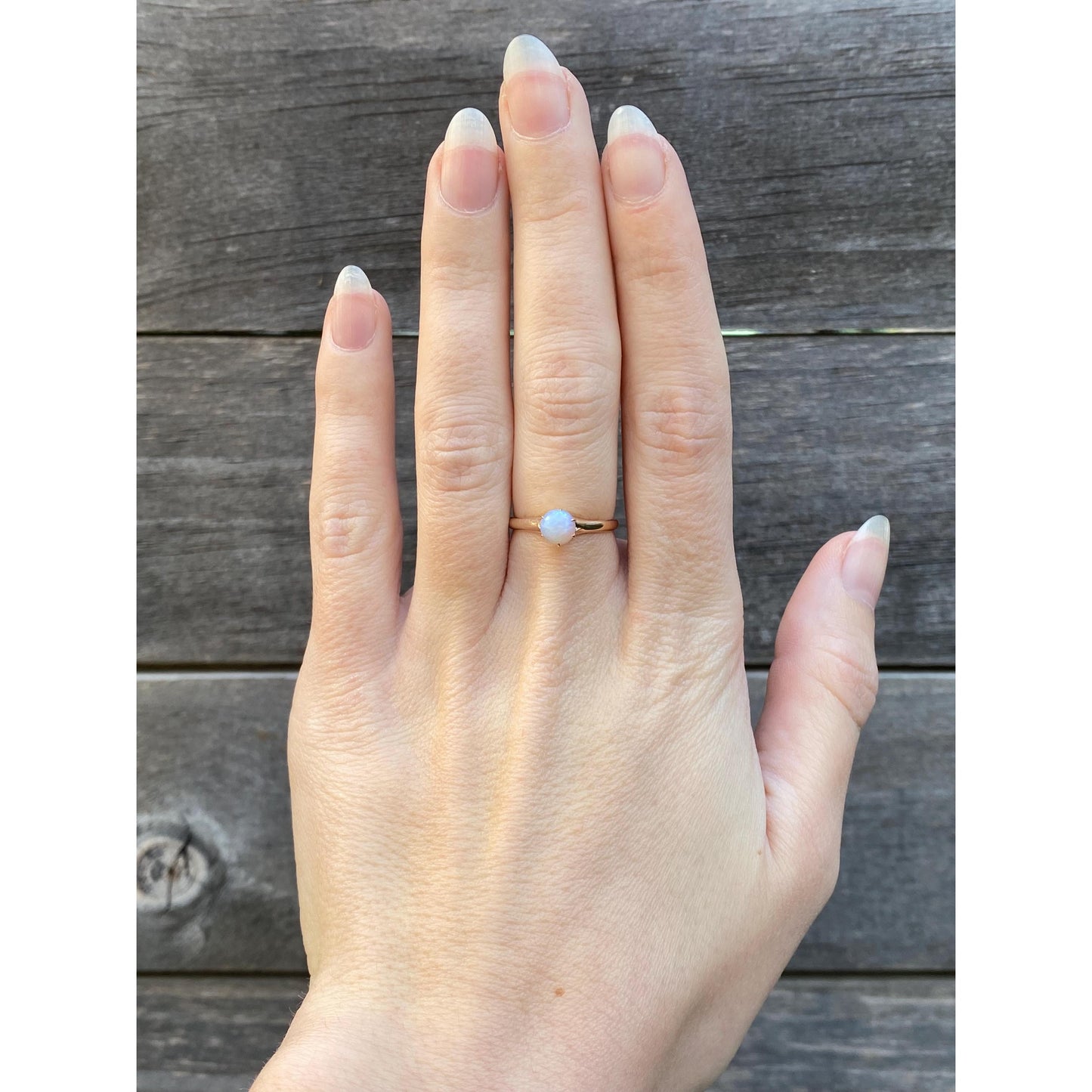 Vintage Solid 10k Yellow Gold Opal Ring - Size 5.75