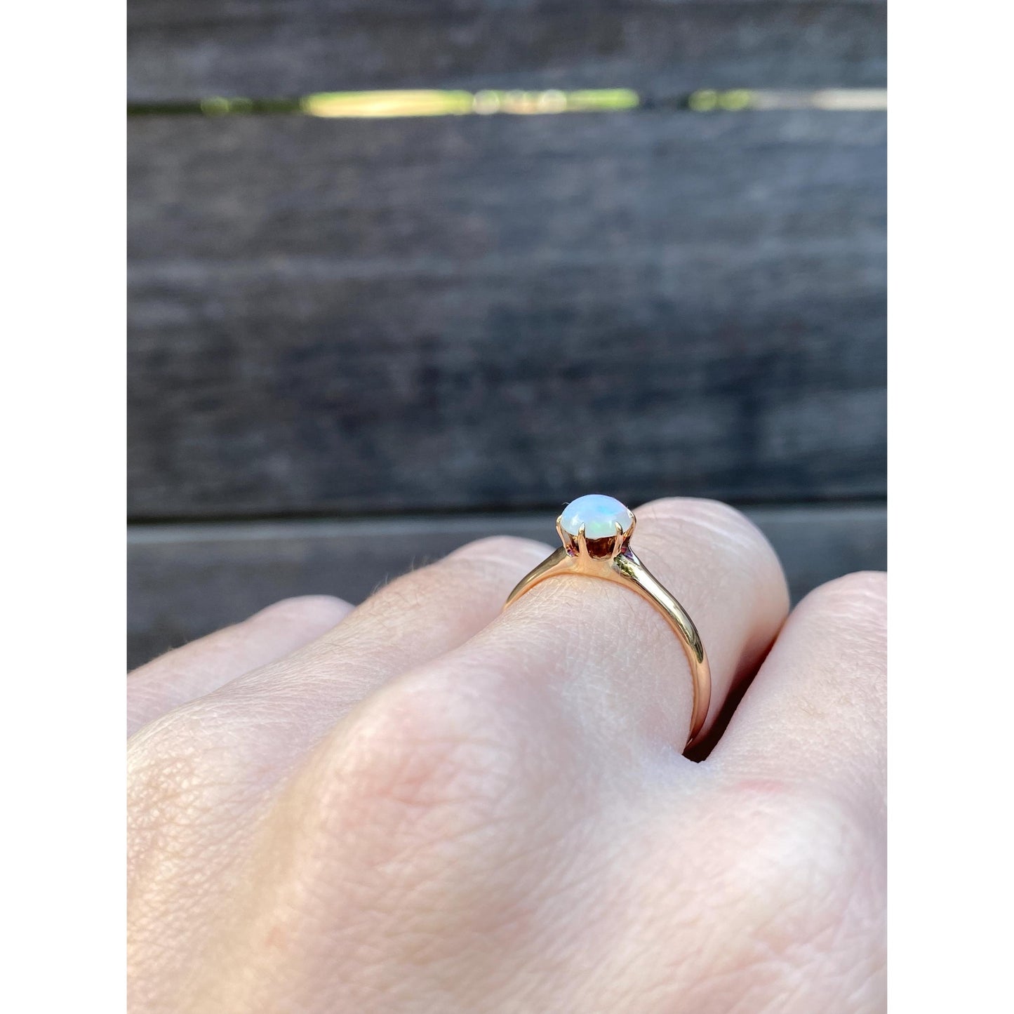 Vintage Solid 10k Yellow Gold Opal Ring - Size 5.75