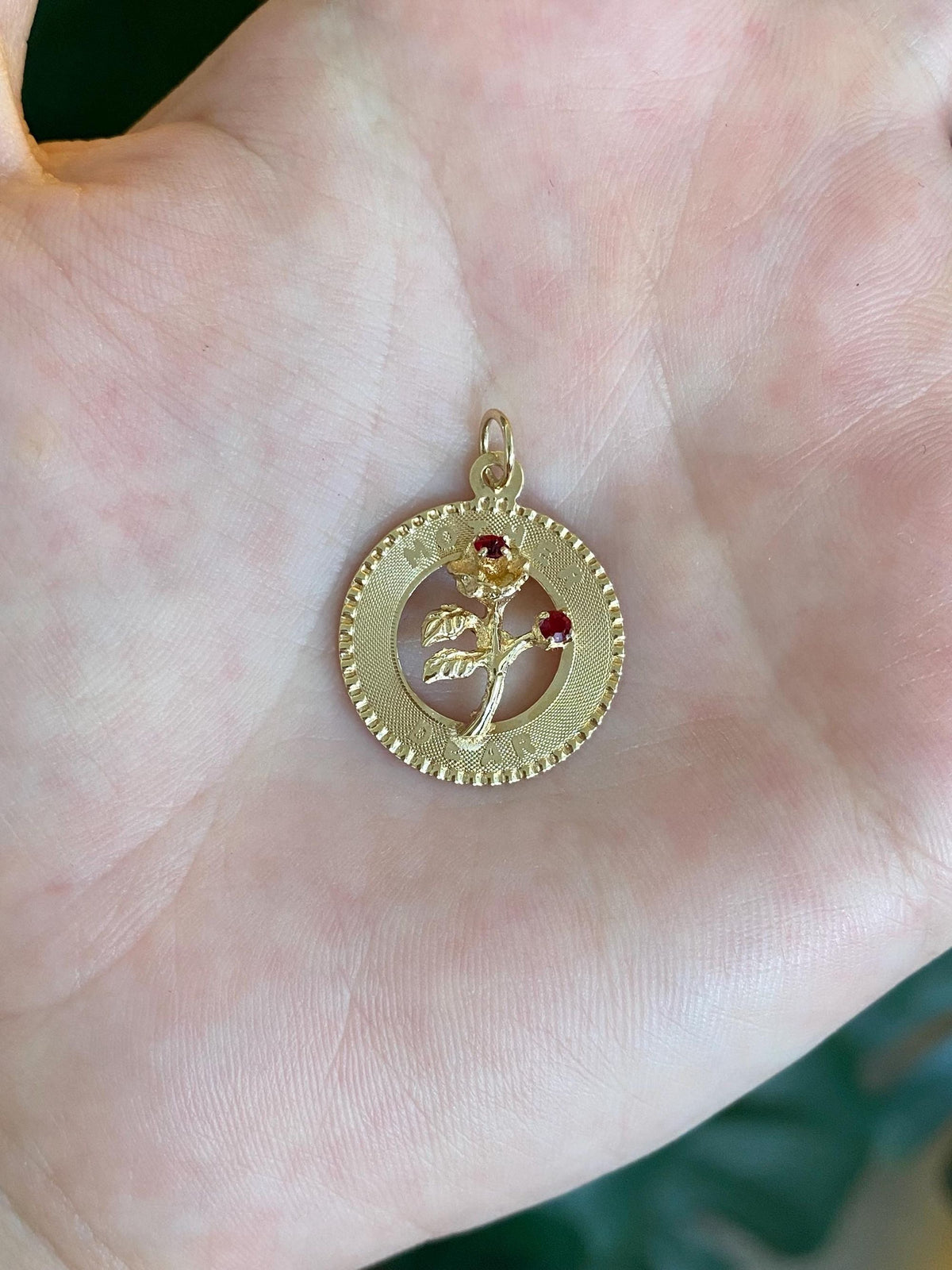 Vintage Solid 14k Yellow Gold Red Cubic Zirconia 'Mother Dear' Roses Charm