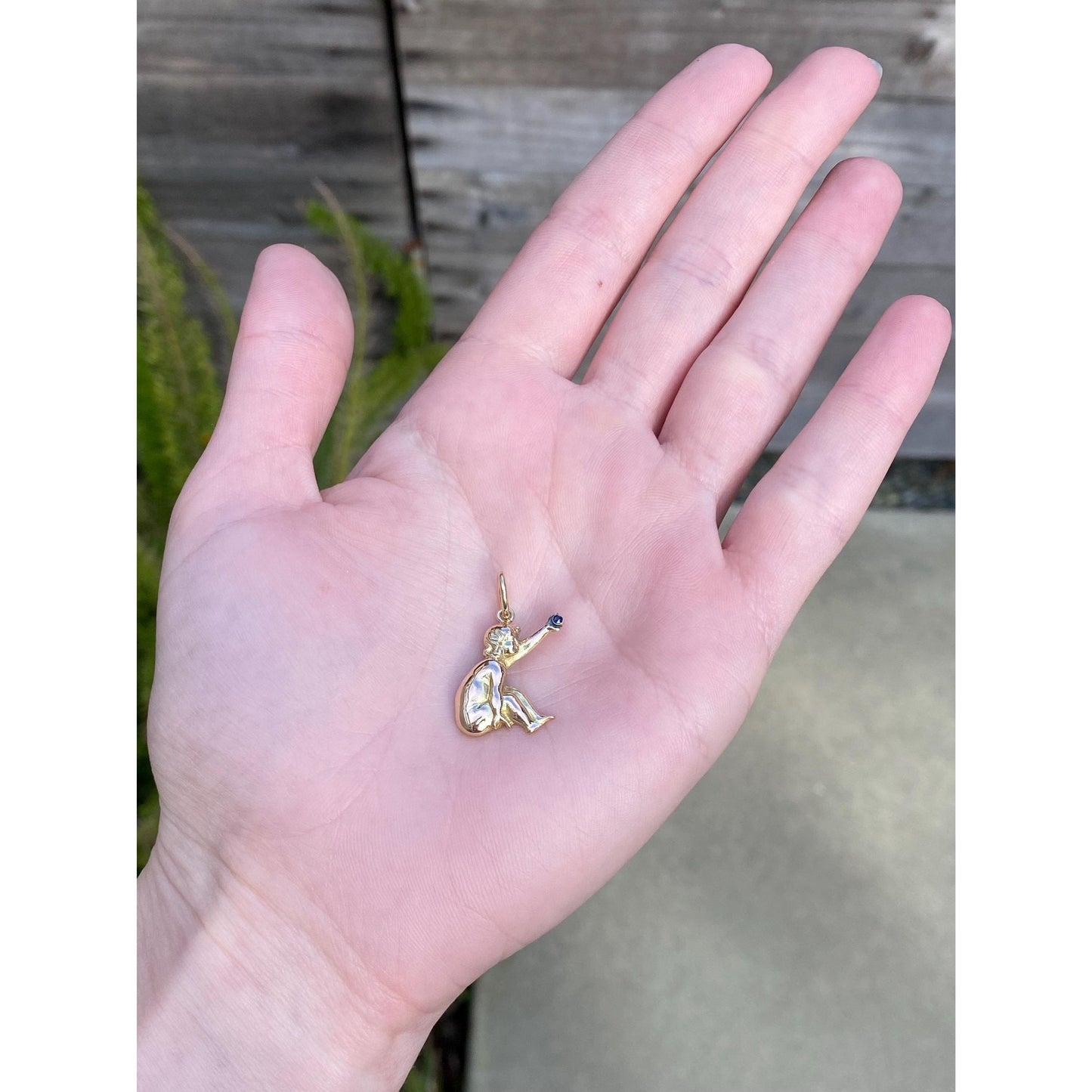 Vintage Solid 18k Rosey & Yellow Gold Blue Spinel Charm