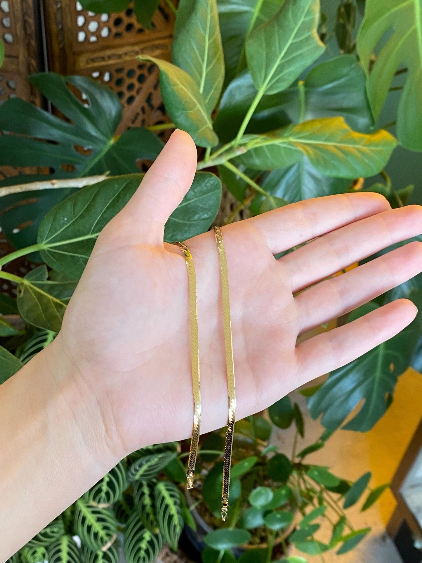 Vintage Solid 14k Yellow Gold Herringbone Chain Necklace - 23.75 inches