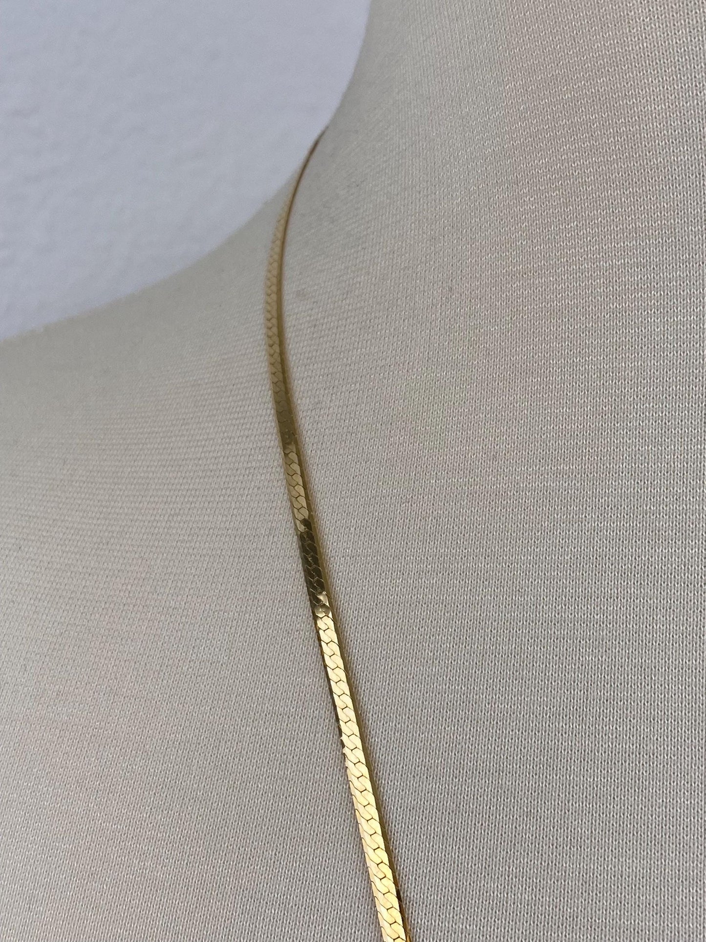 Vintage Solid 14k Yellow Gold Herringbone Chain Necklace - 23.75 inches