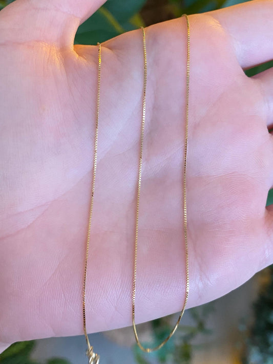 Vintage Solid 14k Yellow Gold Dainty Box Chain Necklace - 18 inches