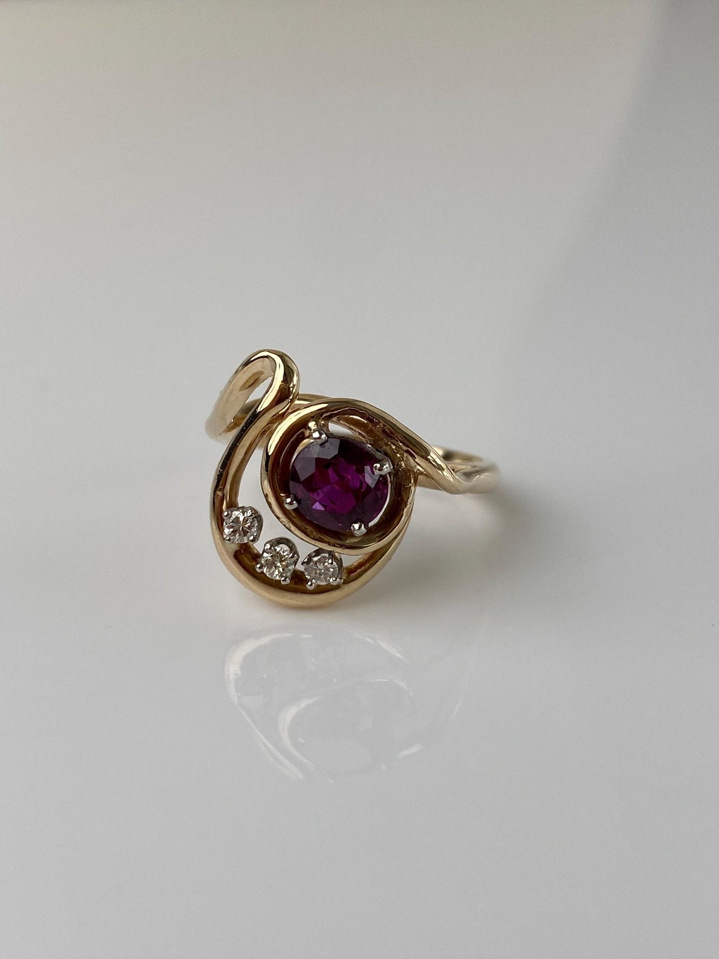 Vintage Solid 14k Yellow Gold Pink Sapphire Diamond Ring - Size 5.75
