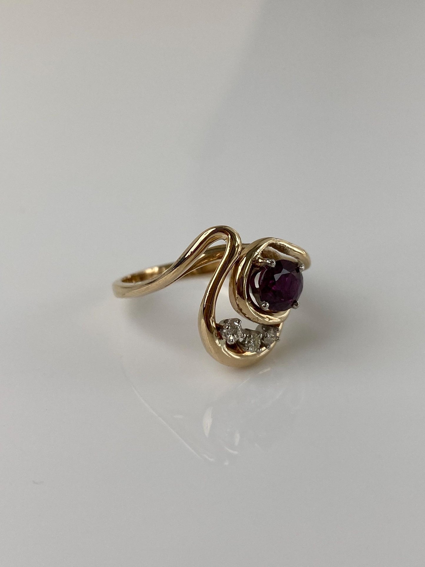 Vintage Solid 14k Yellow Gold Pink Sapphire Diamond Ring - Size 5.75