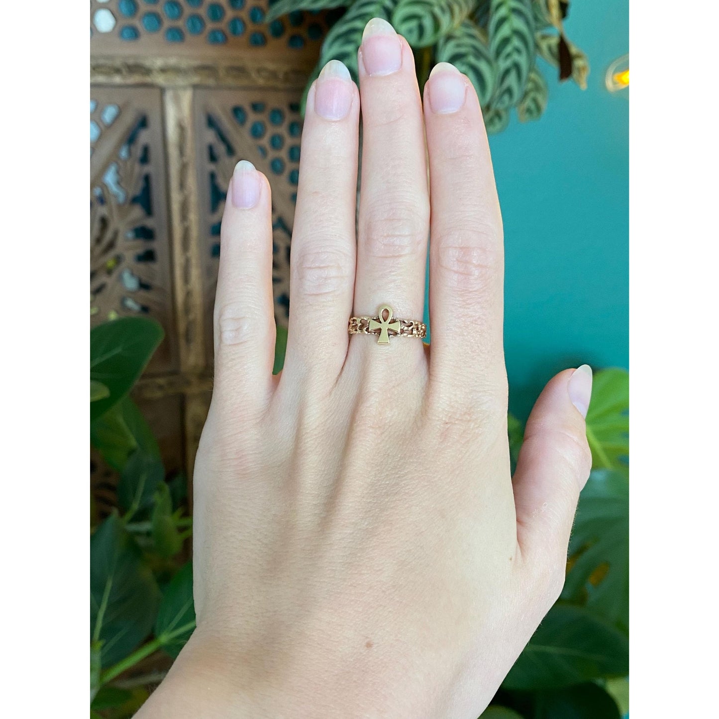 Vintage Solid 10k Yellow Gold Ankh Ring - Size 6.5