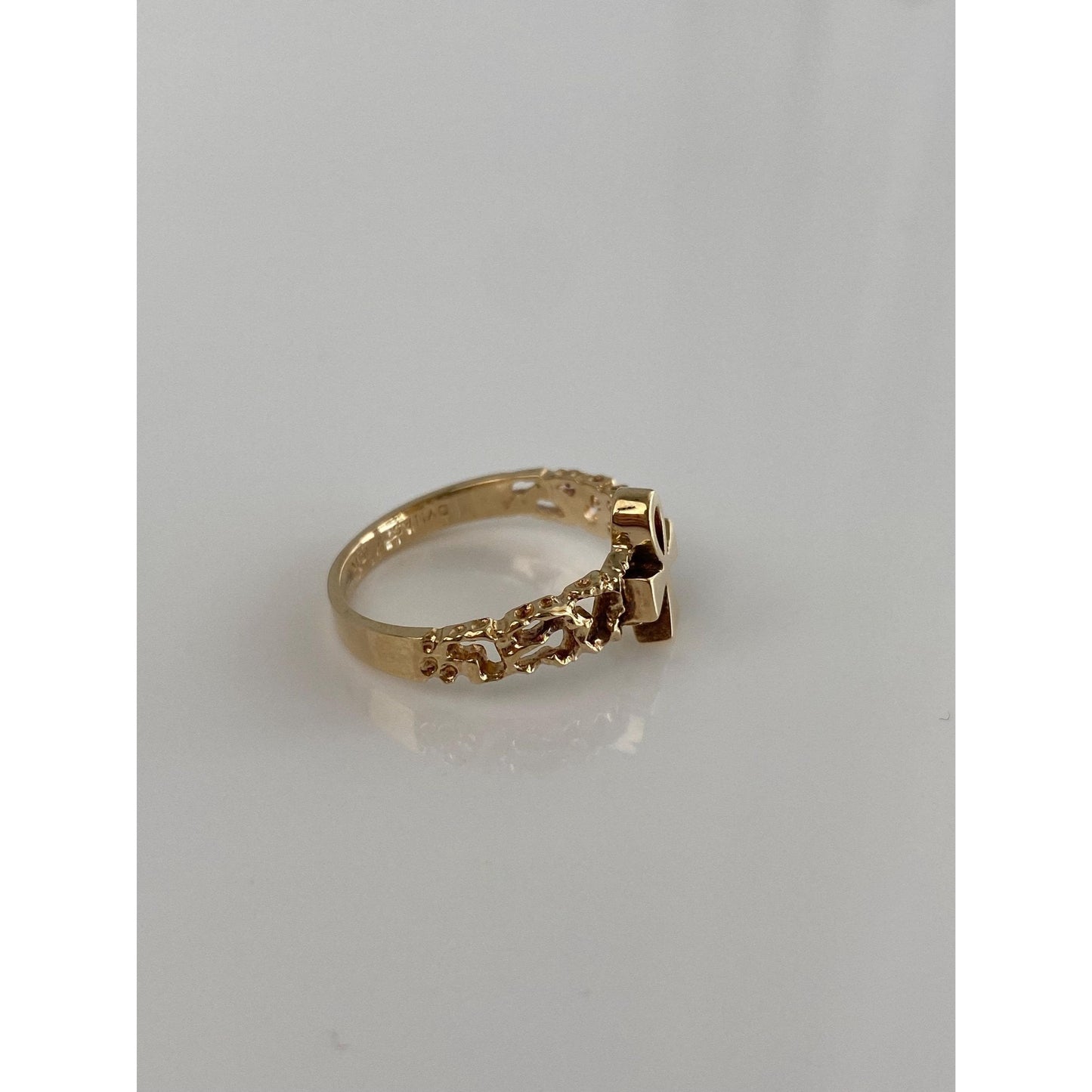 Vintage Solid 10k Yellow Gold Ankh Ring - Size 6.5