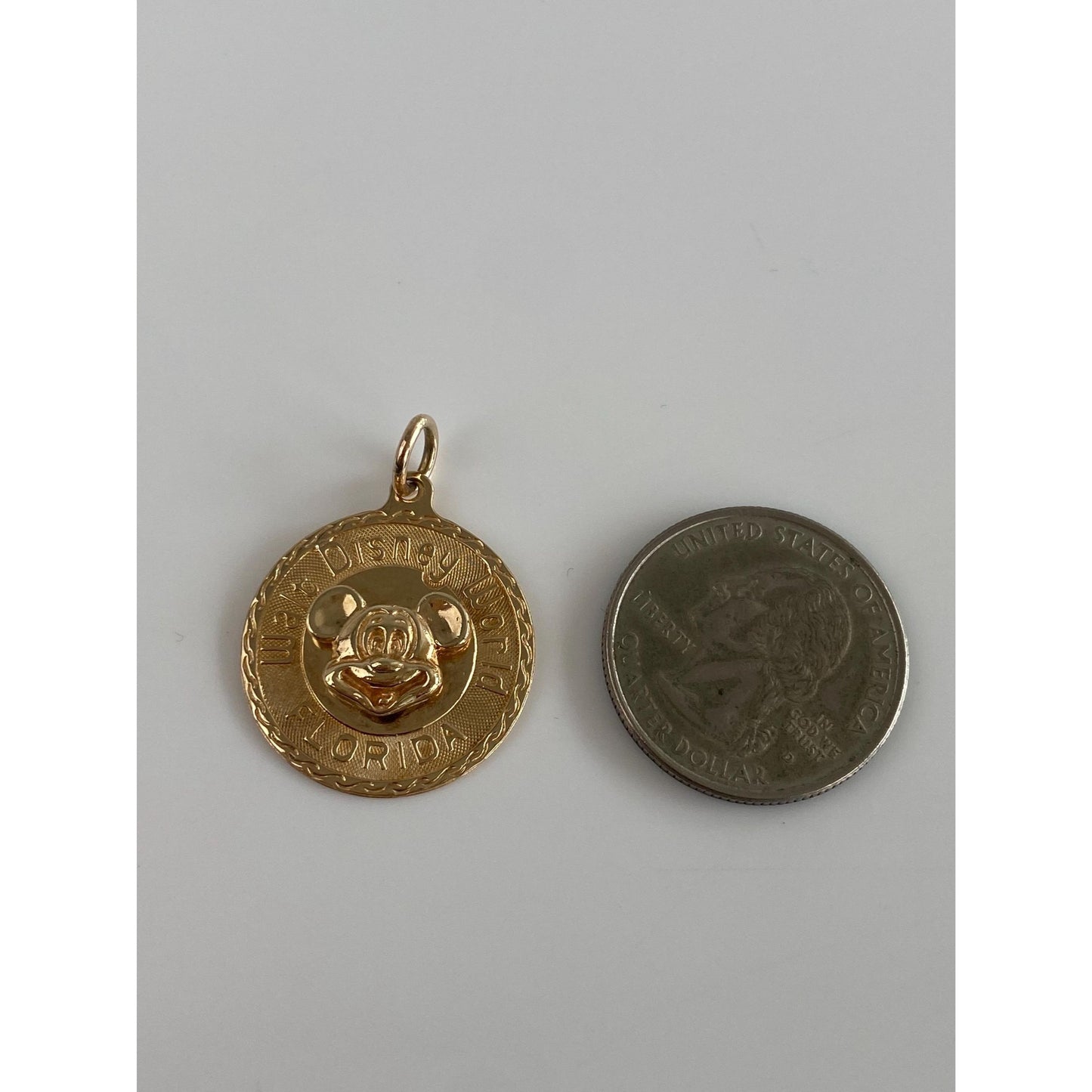 Vintage Solid 14k Yellow Gold Walt Disney World Florida Charm
