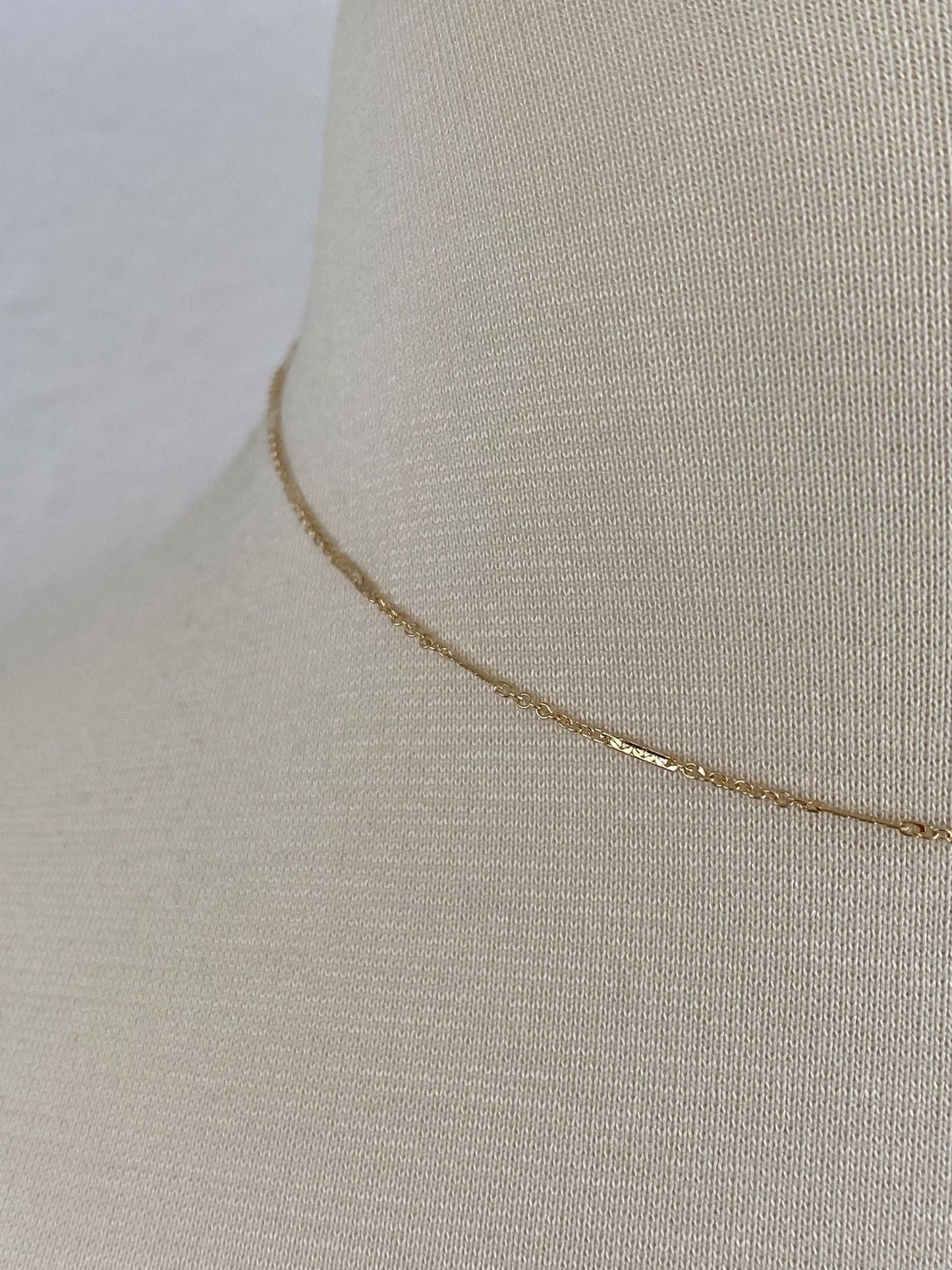 Vintage Solid 14k Yellow Gold Dainty Bar Link Chain Necklace - 15 inches
