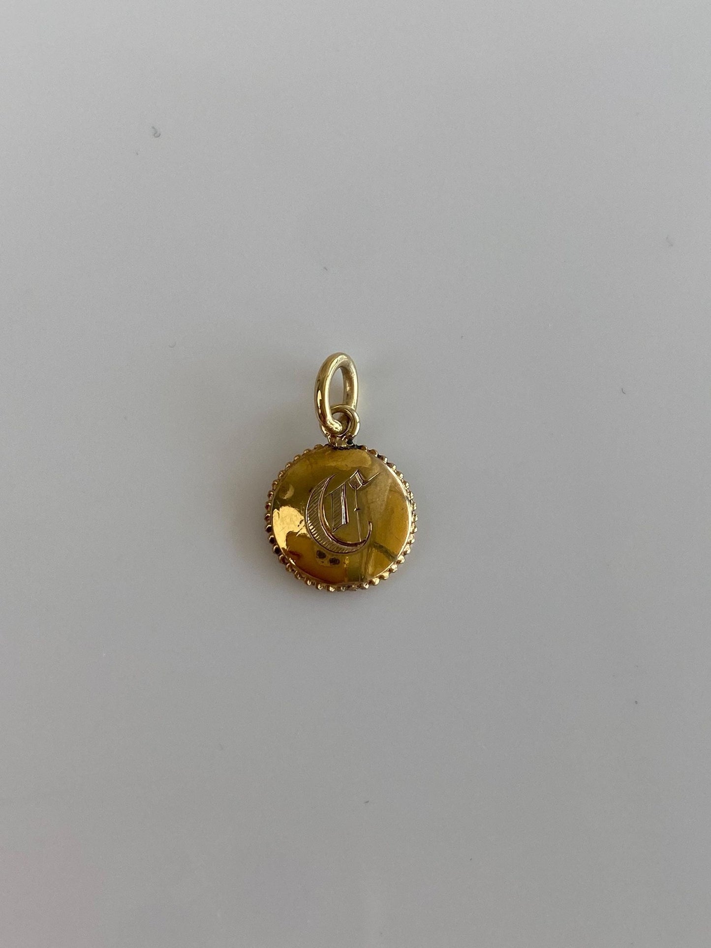 Vintage 18k Yellow Gold Old English Initial 'C' Tie Tack Conversion Charm