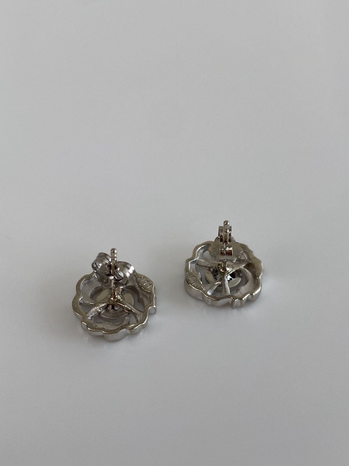 Vintage Solid 14k White Gold Diamond Flower Studs