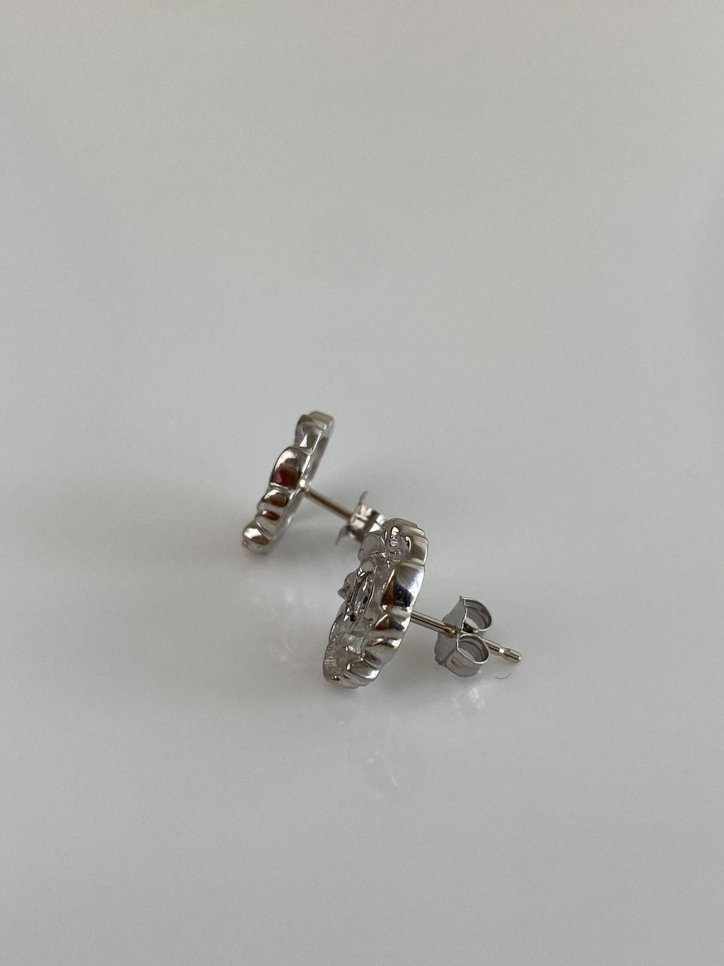 Vintage Solid 14k White Gold Diamond Flower Studs