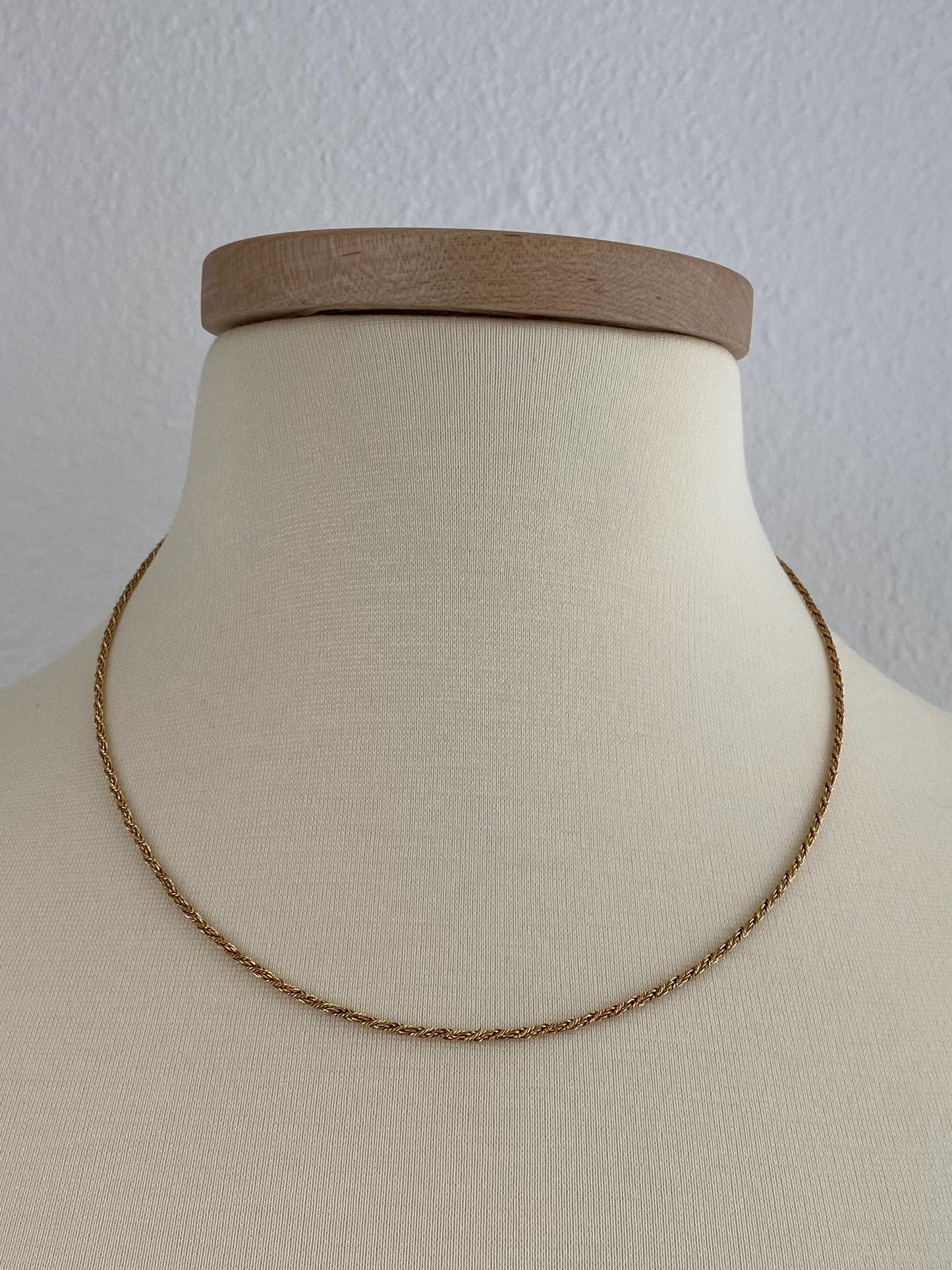 Vintage Solid 18k Yellow Gold Twist Chain Necklace - 19.25 inches
