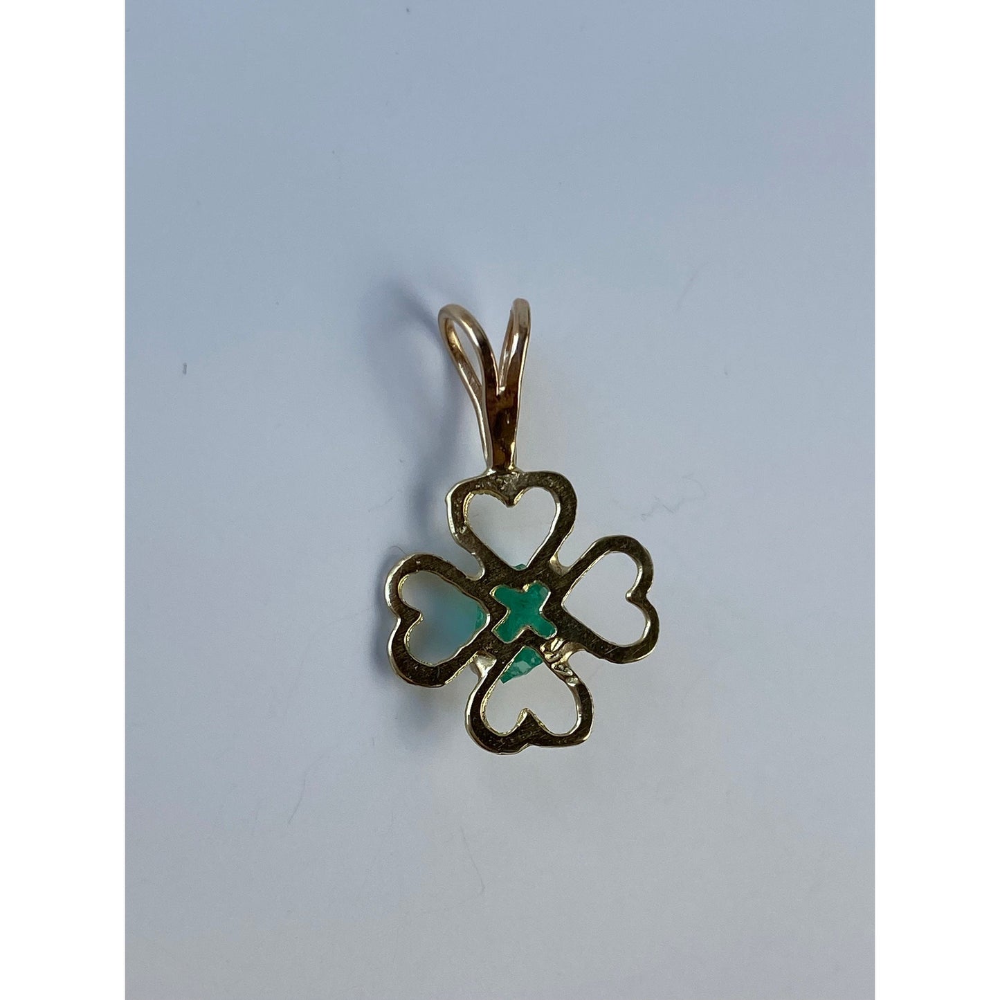 Vintage Solid 14k Yellow Gold Raw Emerald Four Leaf Clover Charm