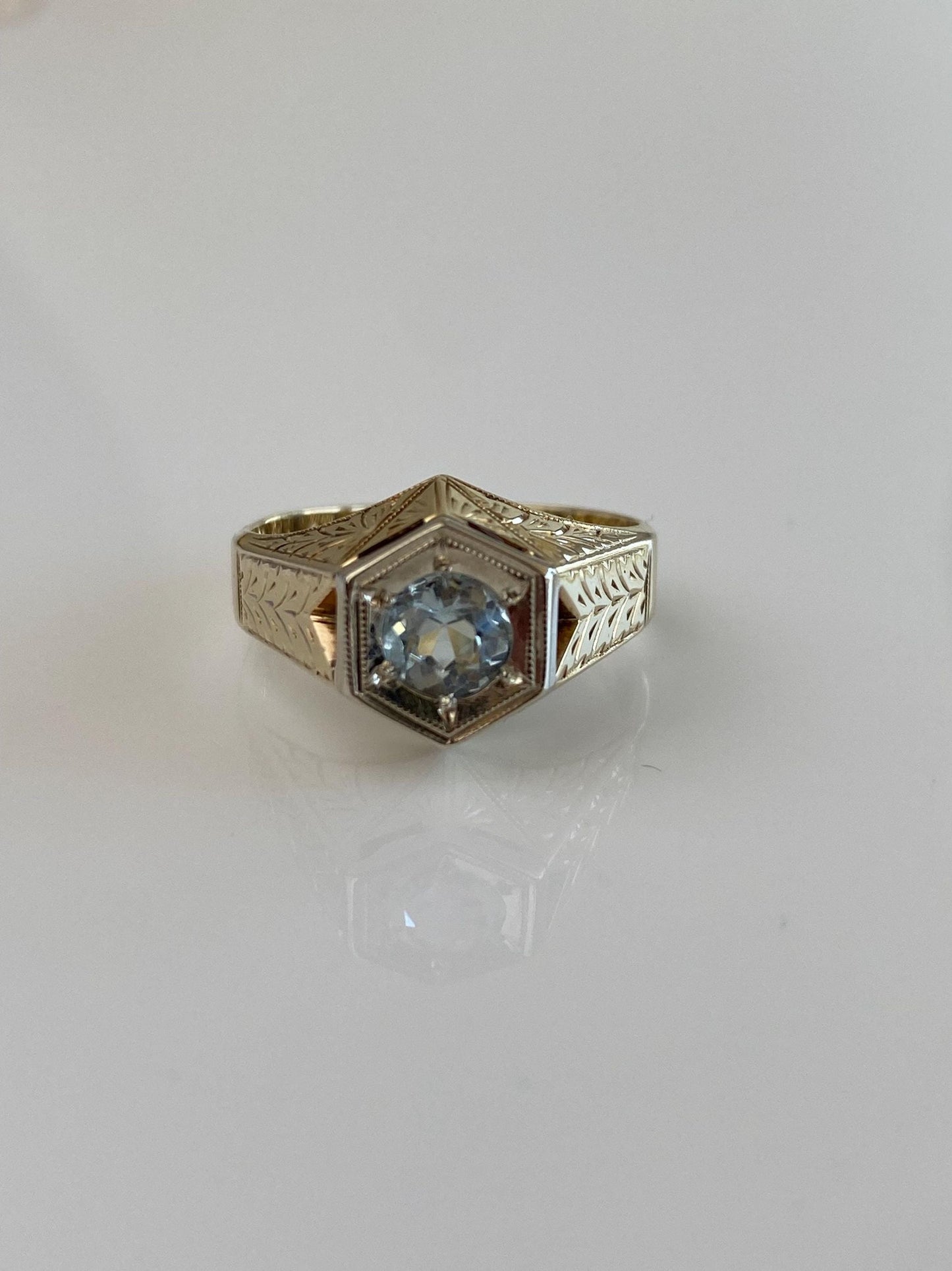 Vintage Solid 14k White & Yellow Gold Aquamarine Art Deco Ring - Size 7.75
