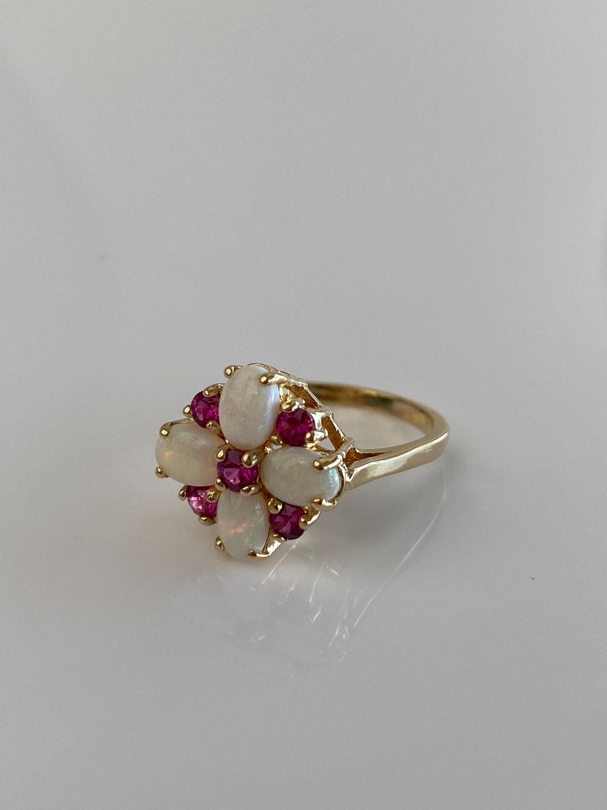 Vintage Solid 14k Yellow Gold Opals Pink Spinel Ring - Size 5.75