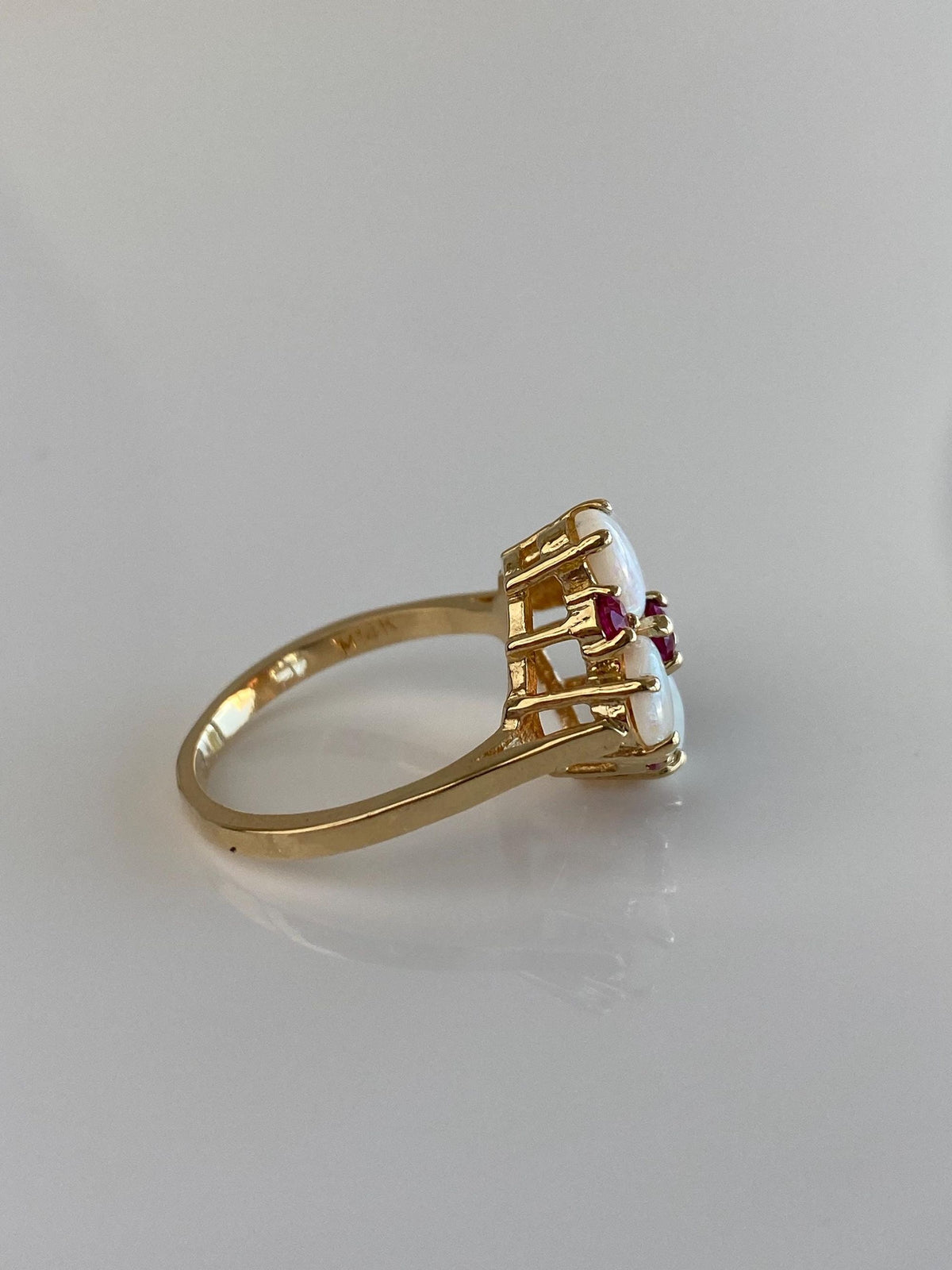 Vintage Solid 14k Yellow Gold Opals Pink Spinel Ring - Size 5.75