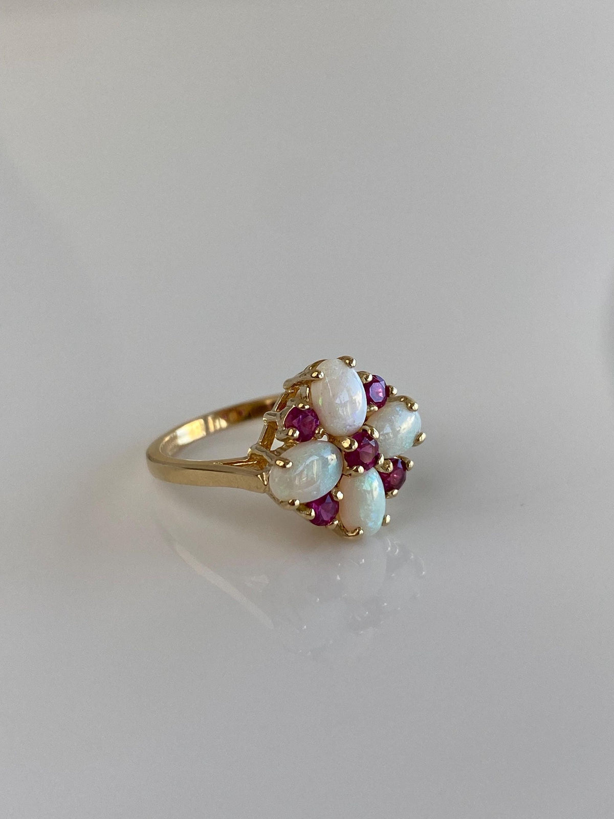 Vintage Solid 14k Yellow Gold Opals Pink Spinel Ring - Size 5.75