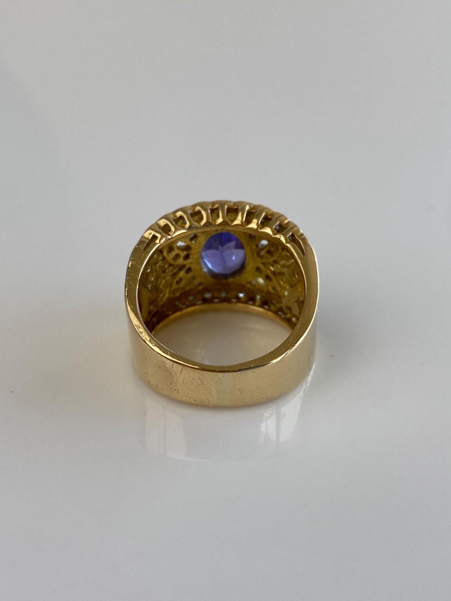 Solid 18k White & Yellow Gold Diamonds Tanzanite Ring Band - Size 4.75