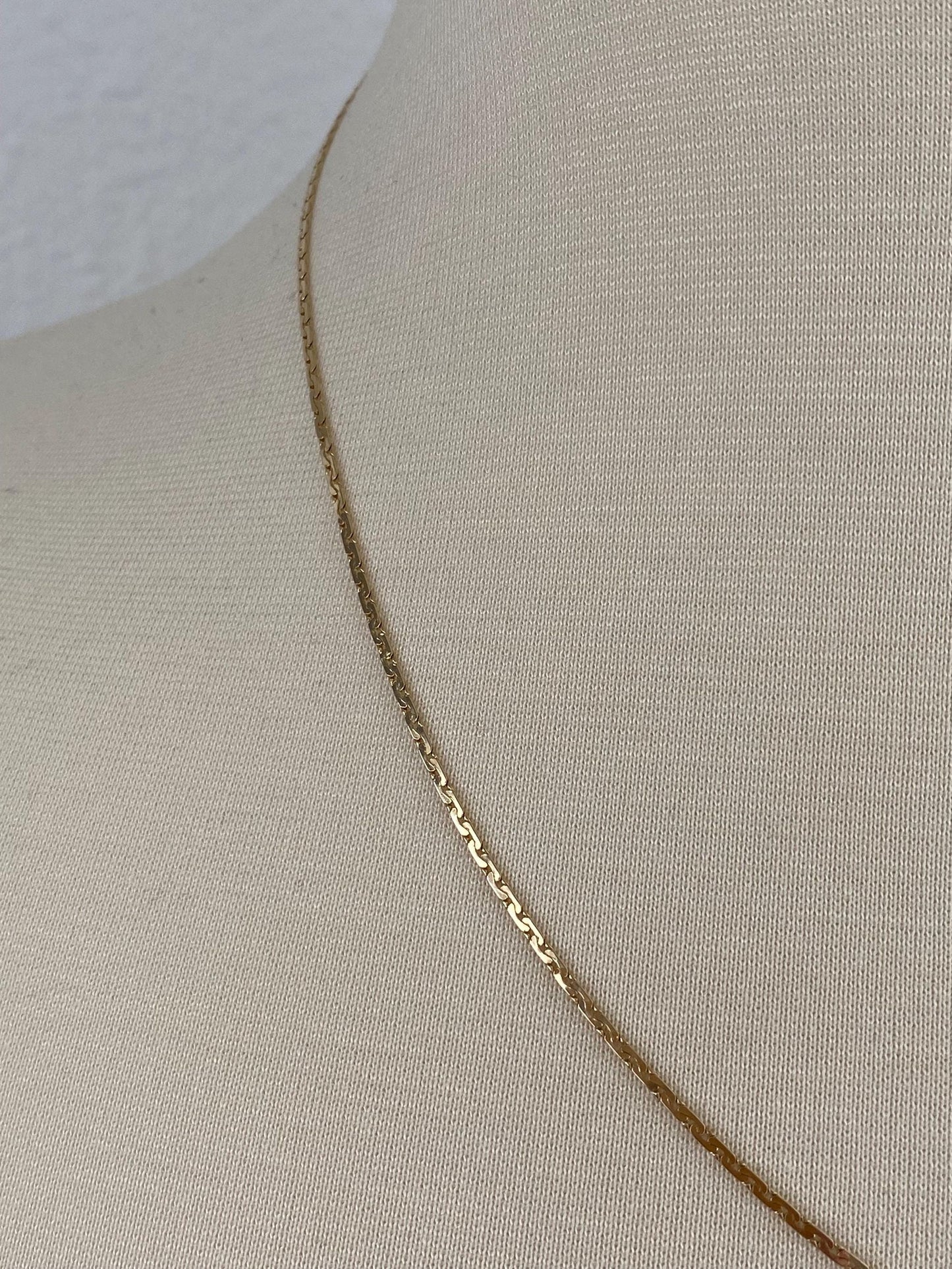 Vintage Solid 14k Yellow Gold C Link Flat Chain Necklace - 20 inches