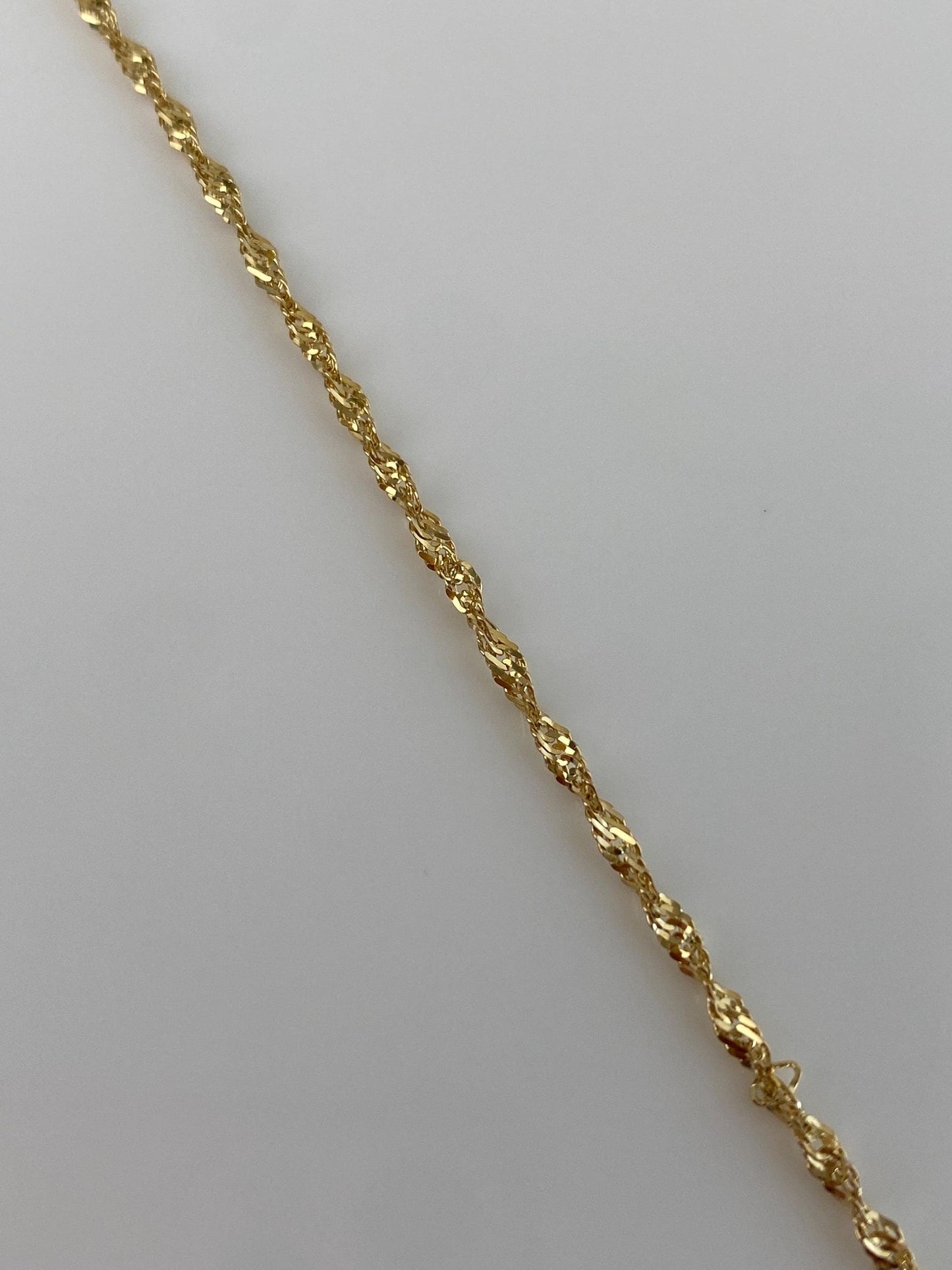 Vintage Solid 14k Yellow Gold Twist Chain Bracelet - 7 inches