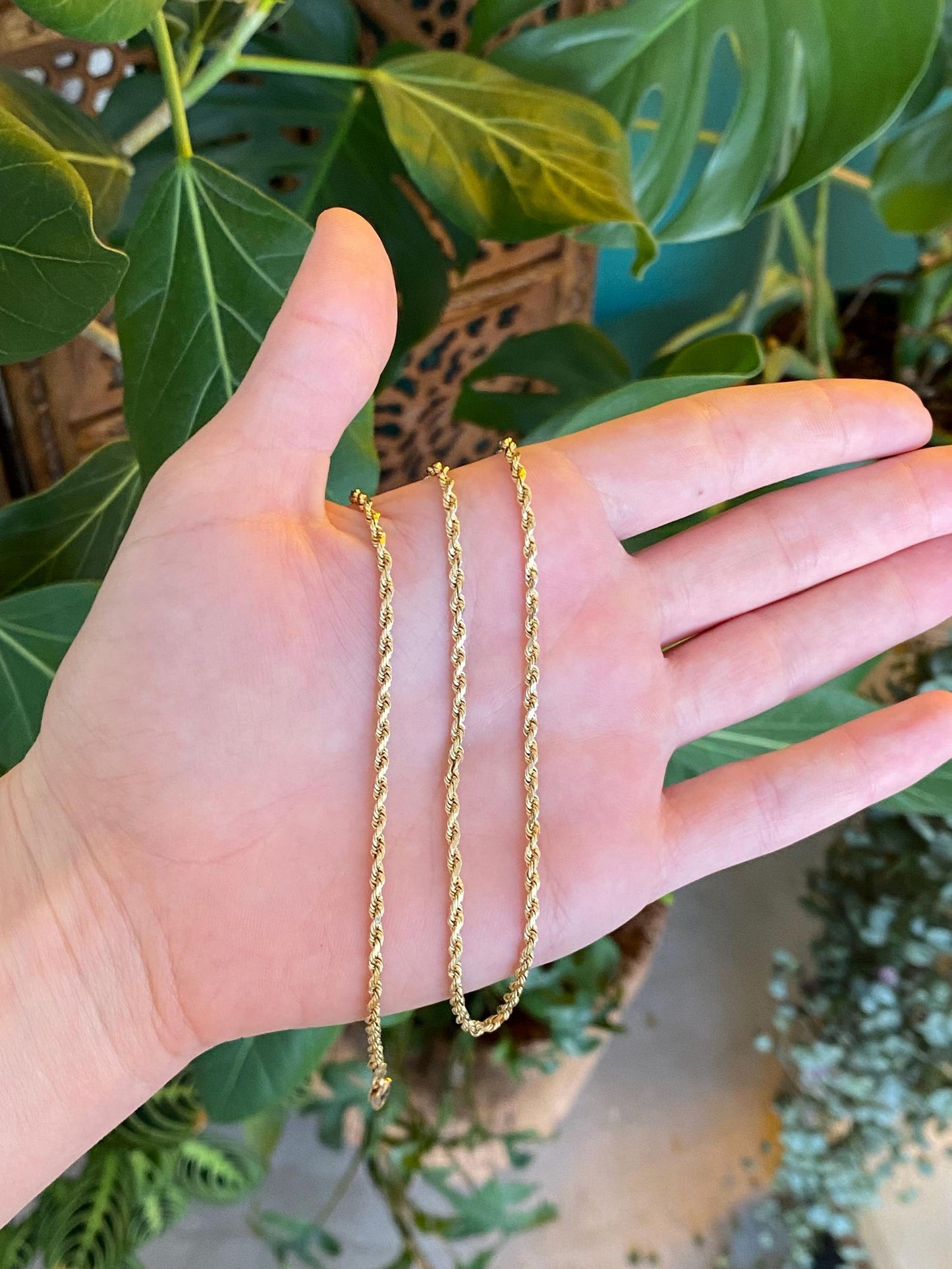 Vintage Solid 14k Yellow Gold Diamond Cut Rope Chain Necklace - 18.25 inches