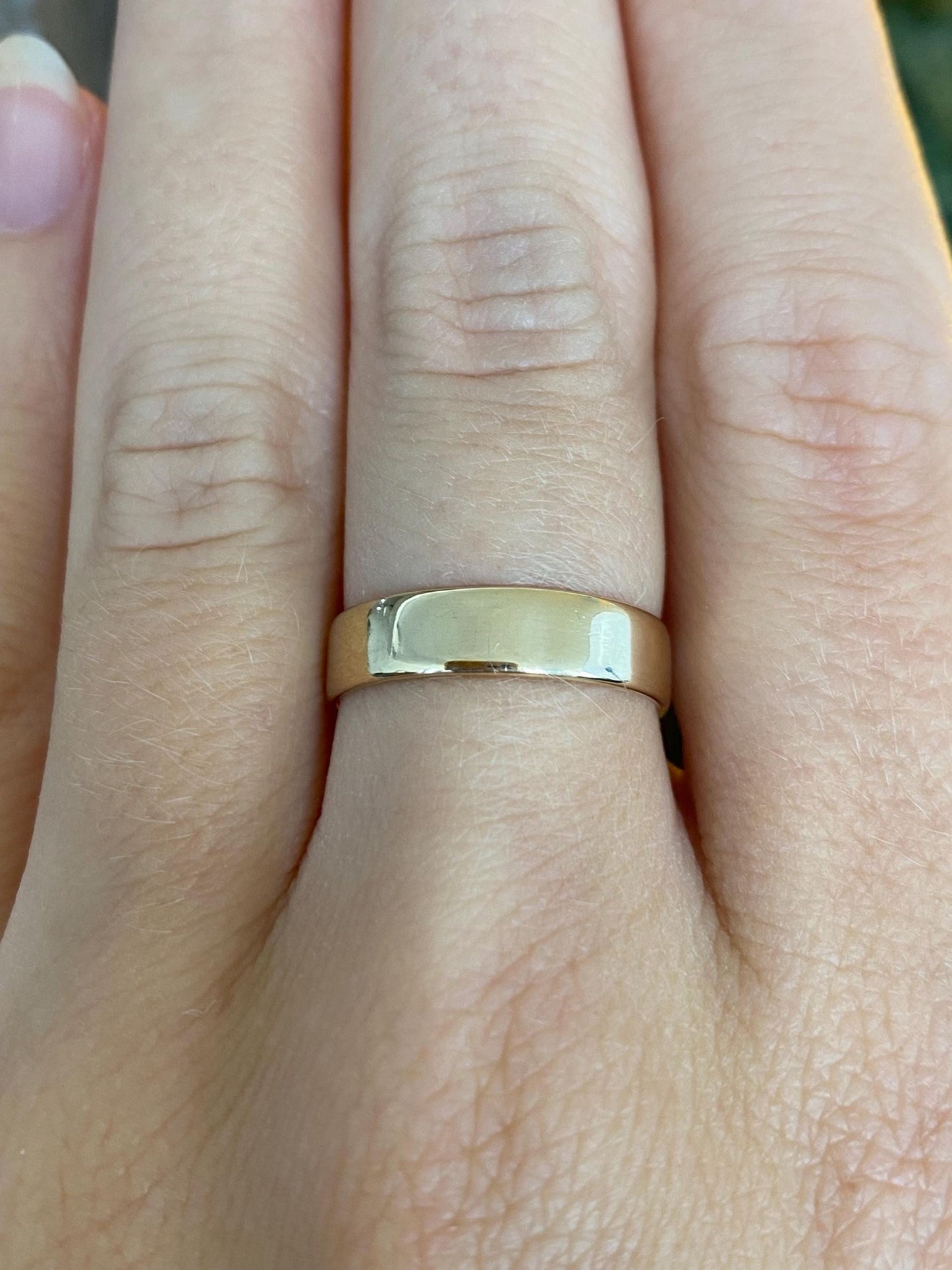 Vintage Solid 14k Yellow Gold Ring Band - Size 6.5
