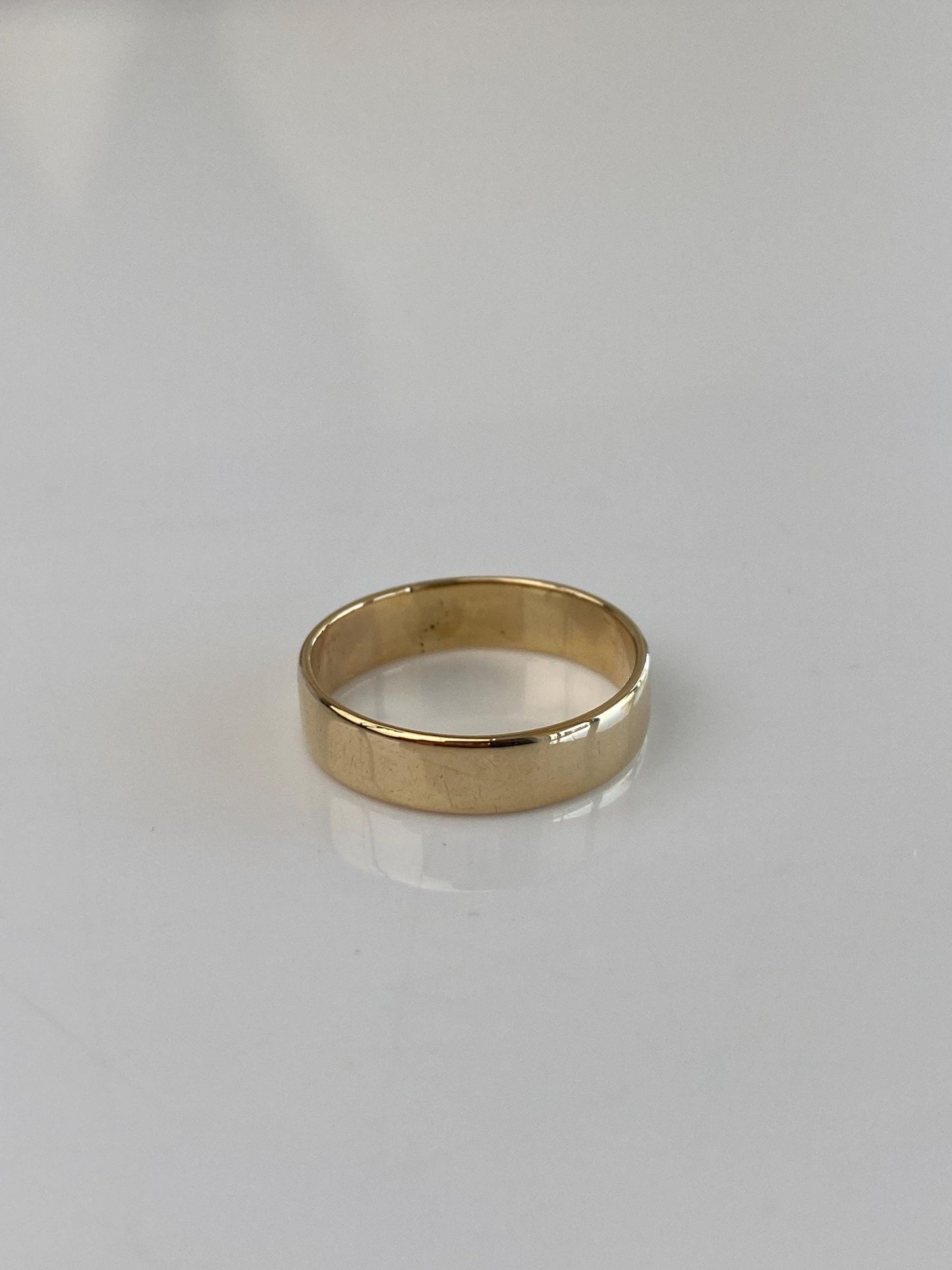 Vintage Solid 14k Yellow Gold Ring Band - Size 6.5